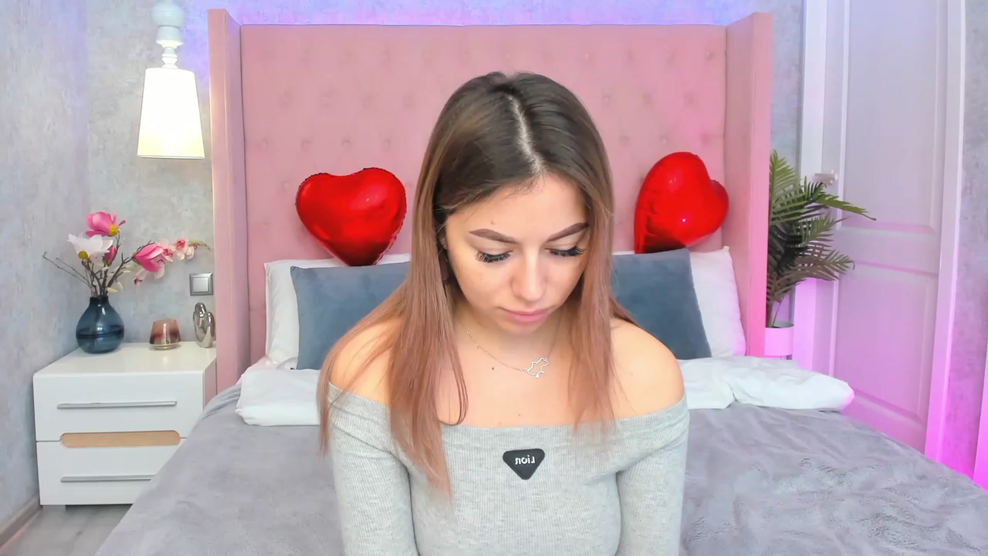 Gallery image thumbnail from SofiBloom's myfreecams stream on, 02/21/2023, 09:35 image 8 of 20