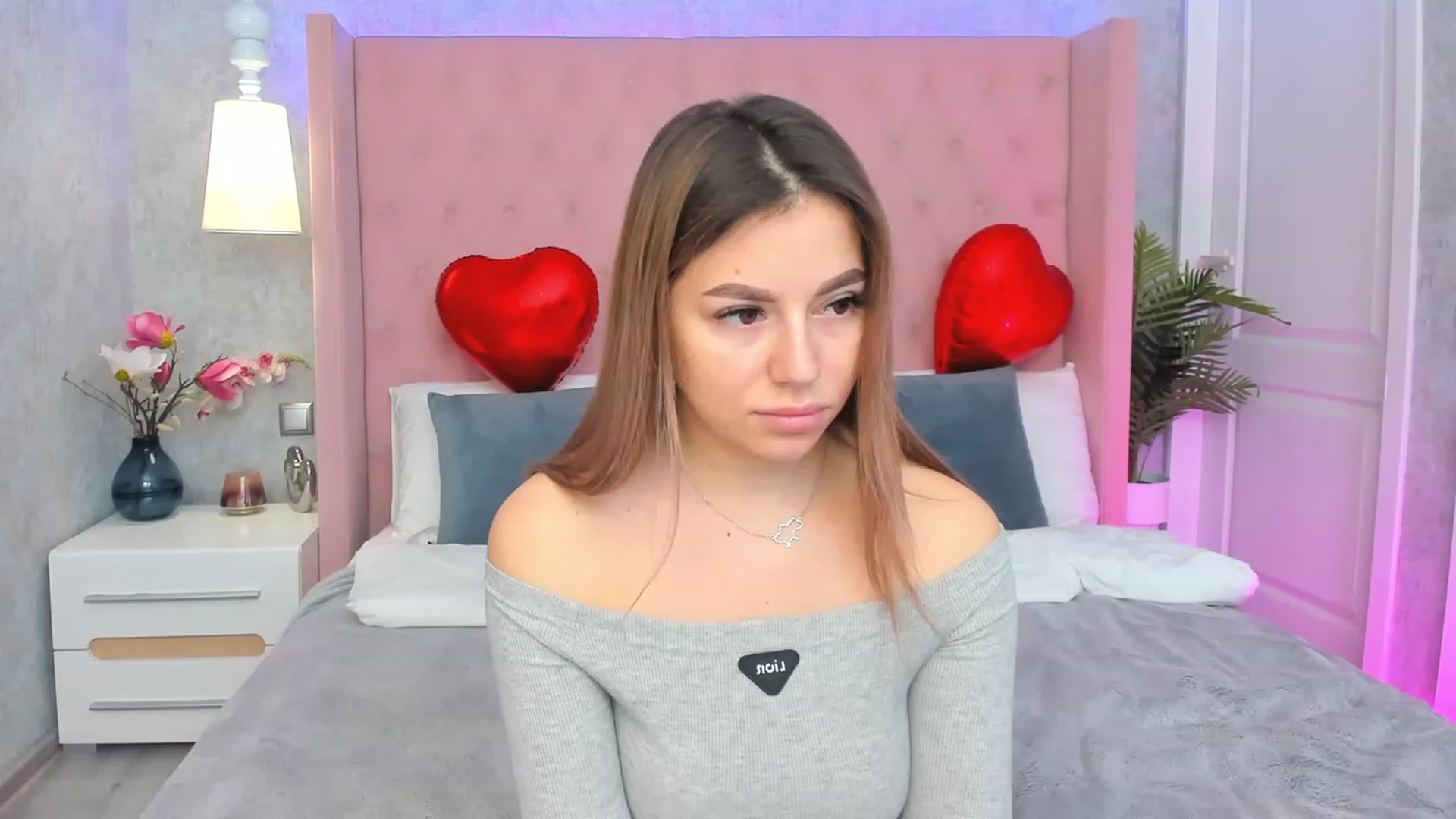 Gallery image thumbnail from SofiBloom's myfreecams stream on, 02/21/2023, 09:35 image 5 of 20