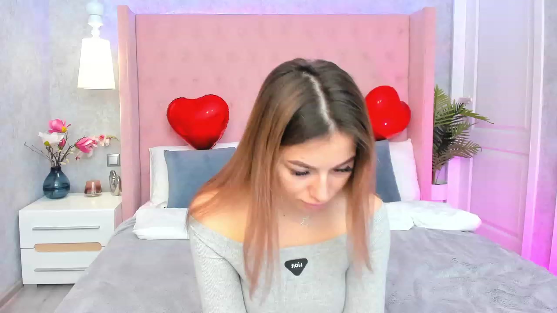 Gallery image thumbnail from SofiBloom's myfreecams stream on, 02/21/2023, 09:35 image 2 of 20