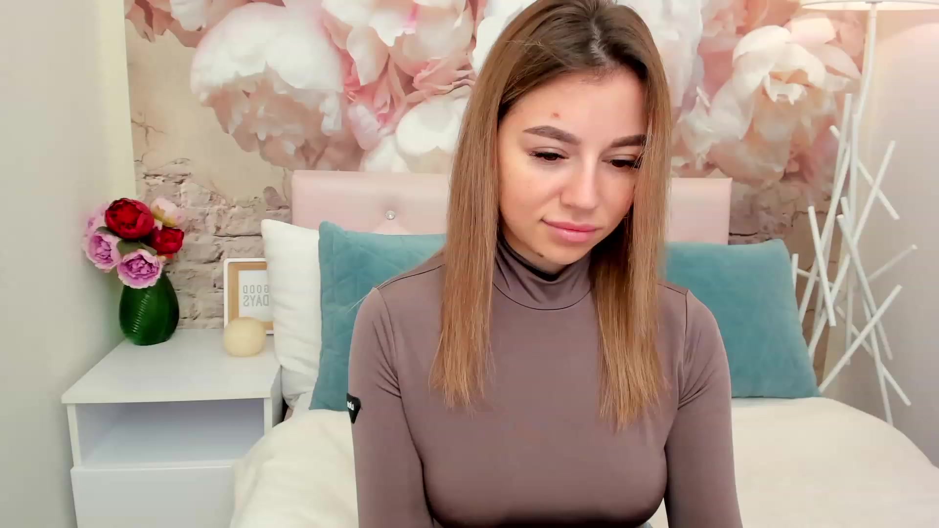 Gallery image thumbnail from SofiBloom's myfreecams stream on, 02/28/2023, 12:29 image 1 of 20
