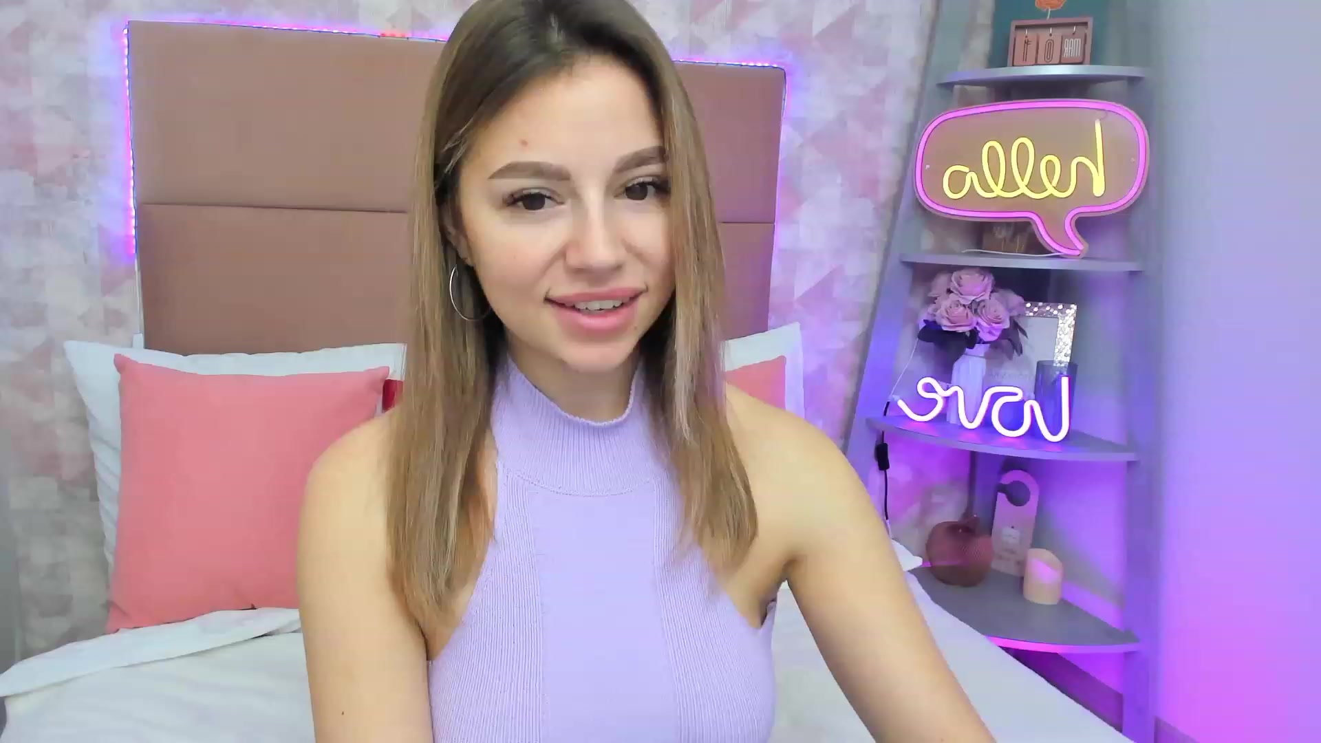Gallery image thumbnail from SofiBloom's myfreecams stream on, 03/01/2023, 13:00 image 1 of 20