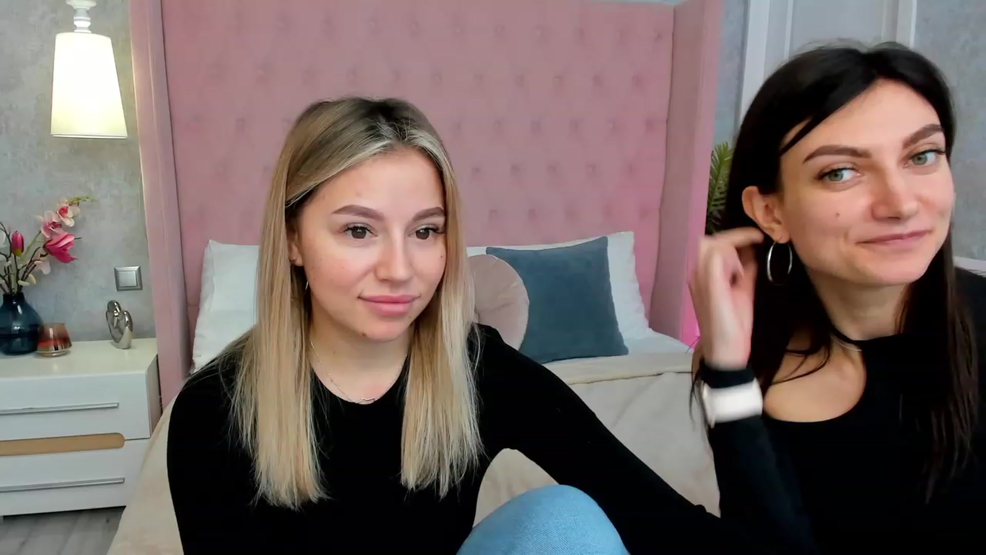 Gallery image thumbnail from SofiBloom's myfreecams stream on, 03/07/2023, 11:47 image 12 of 20