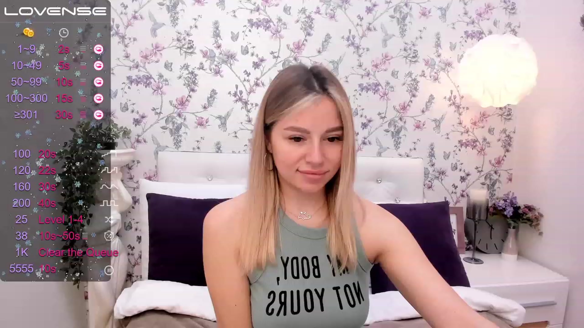 Gallery image thumbnail from SofiBloom's myfreecams stream on, 03/11/2023, 11:02 image 11 of 20