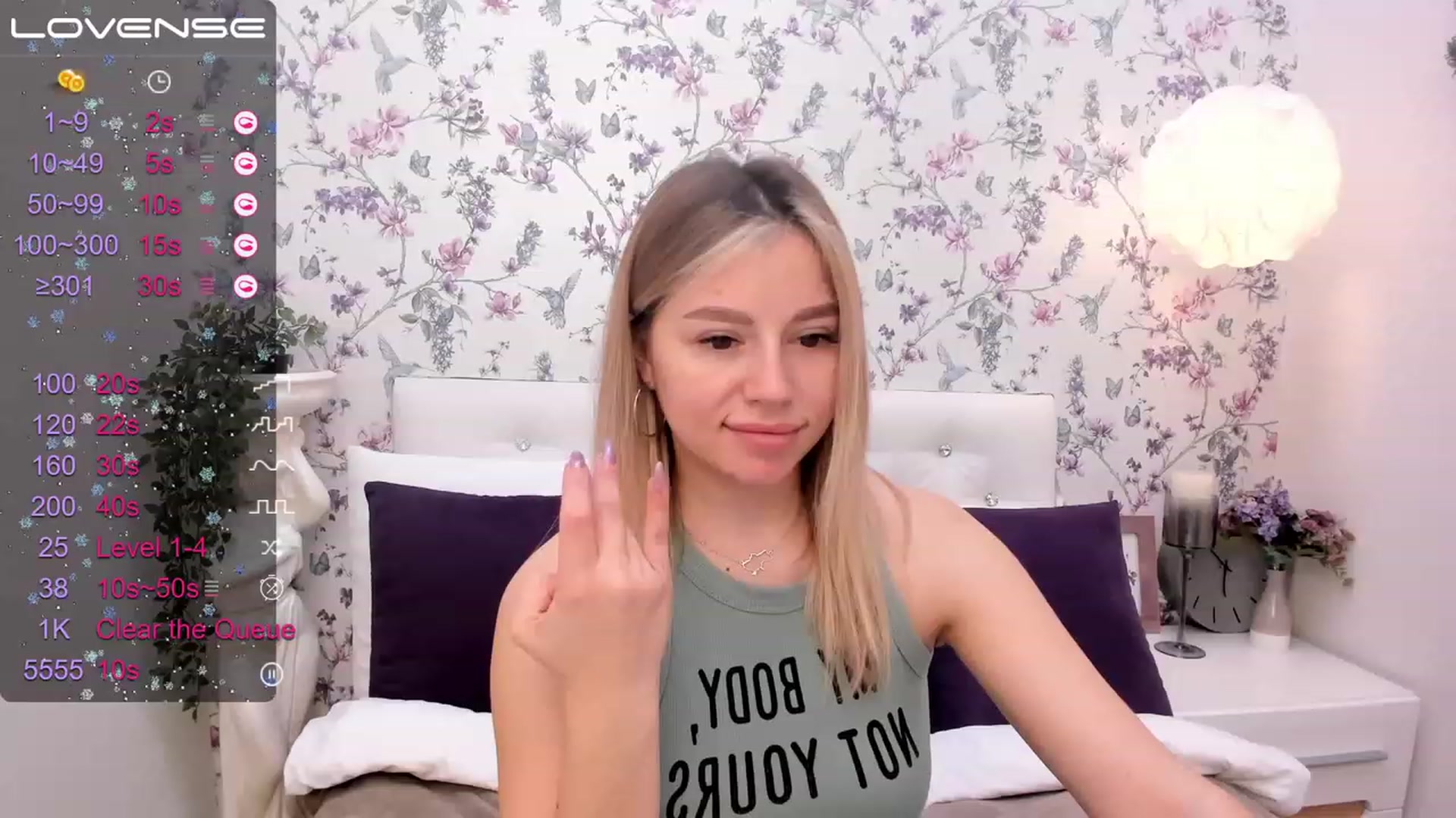 Gallery image thumbnail from SofiBloom's myfreecams stream on, 03/11/2023, 11:02 image 12 of 20