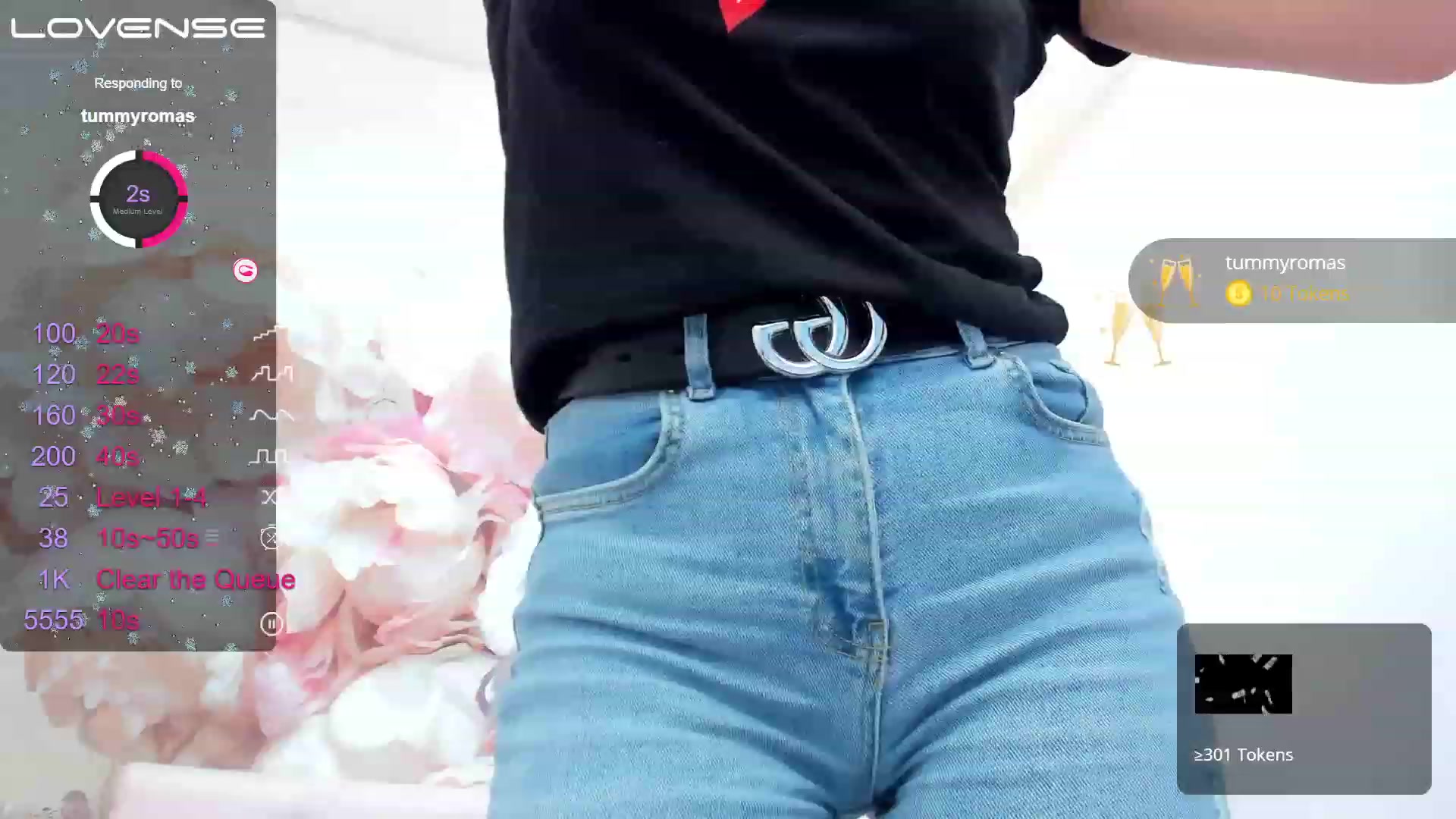 Gallery image thumbnail from SofiBloom's myfreecams stream on, 03/12/2023, 08:11 image 3 of 20