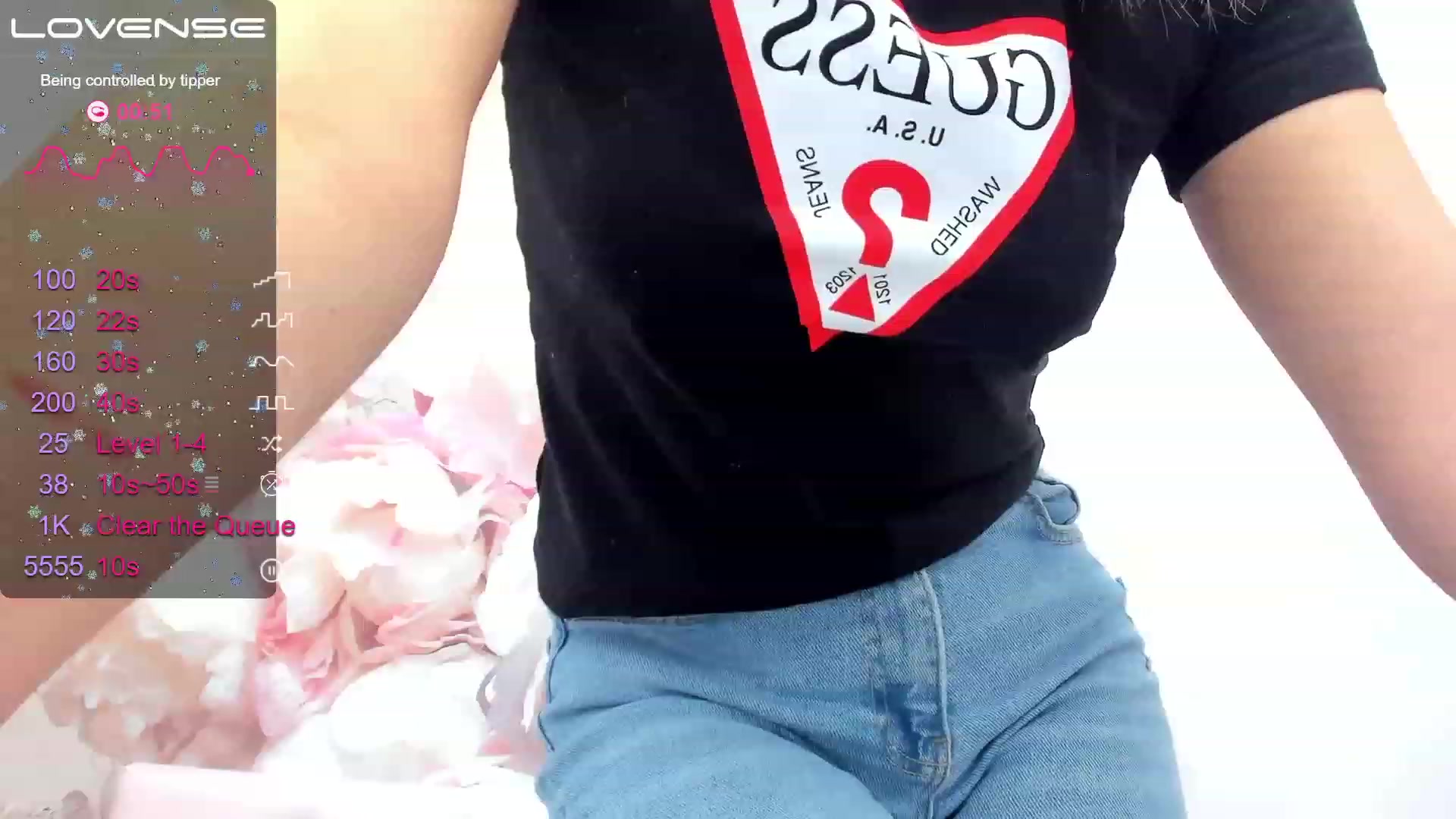 Gallery image thumbnail from SofiBloom's myfreecams stream on, 03/12/2023, 08:11 image 7 of 20