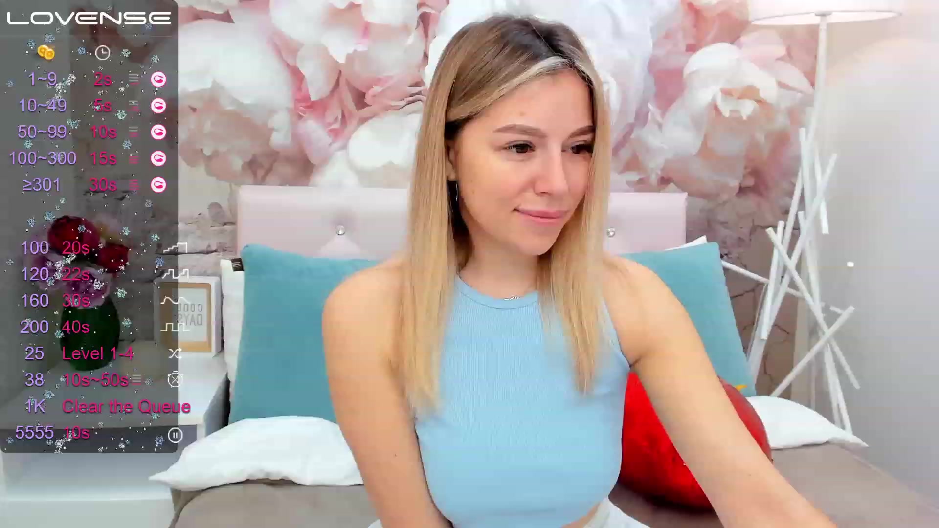 Gallery image thumbnail from SofiBloom's myfreecams stream on, 03/13/2023, 08:28 image 10 of 20