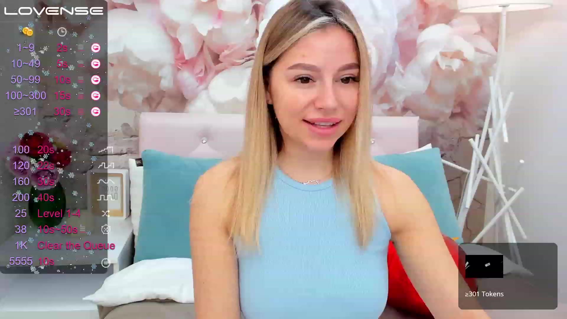 Gallery image thumbnail from SofiBloom's myfreecams stream on, 03/13/2023, 08:28 image 8 of 20