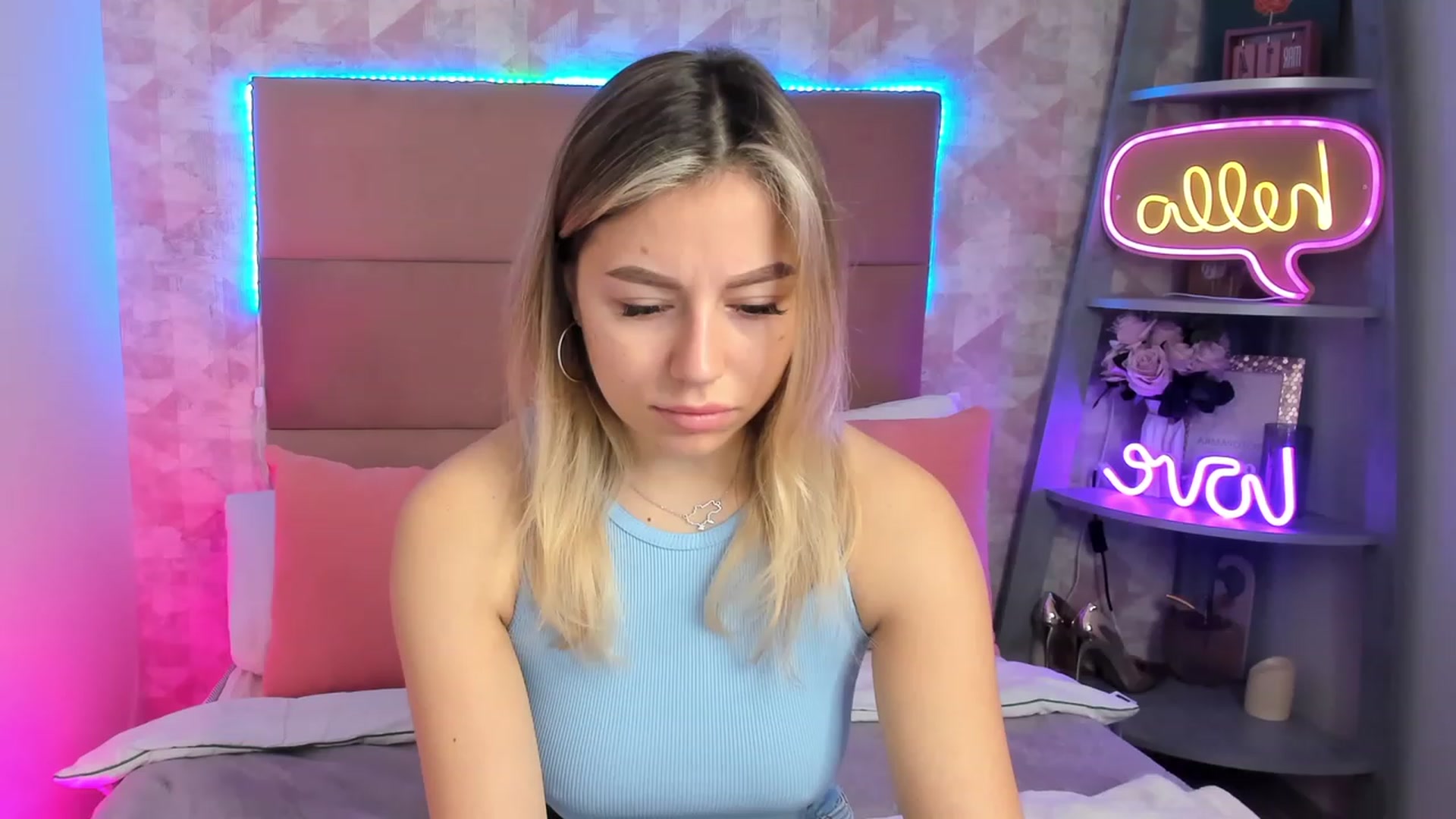 Gallery image thumbnail from SofiBloom's myfreecams stream on, 03/16/2023, 06:41 image 11 of 20