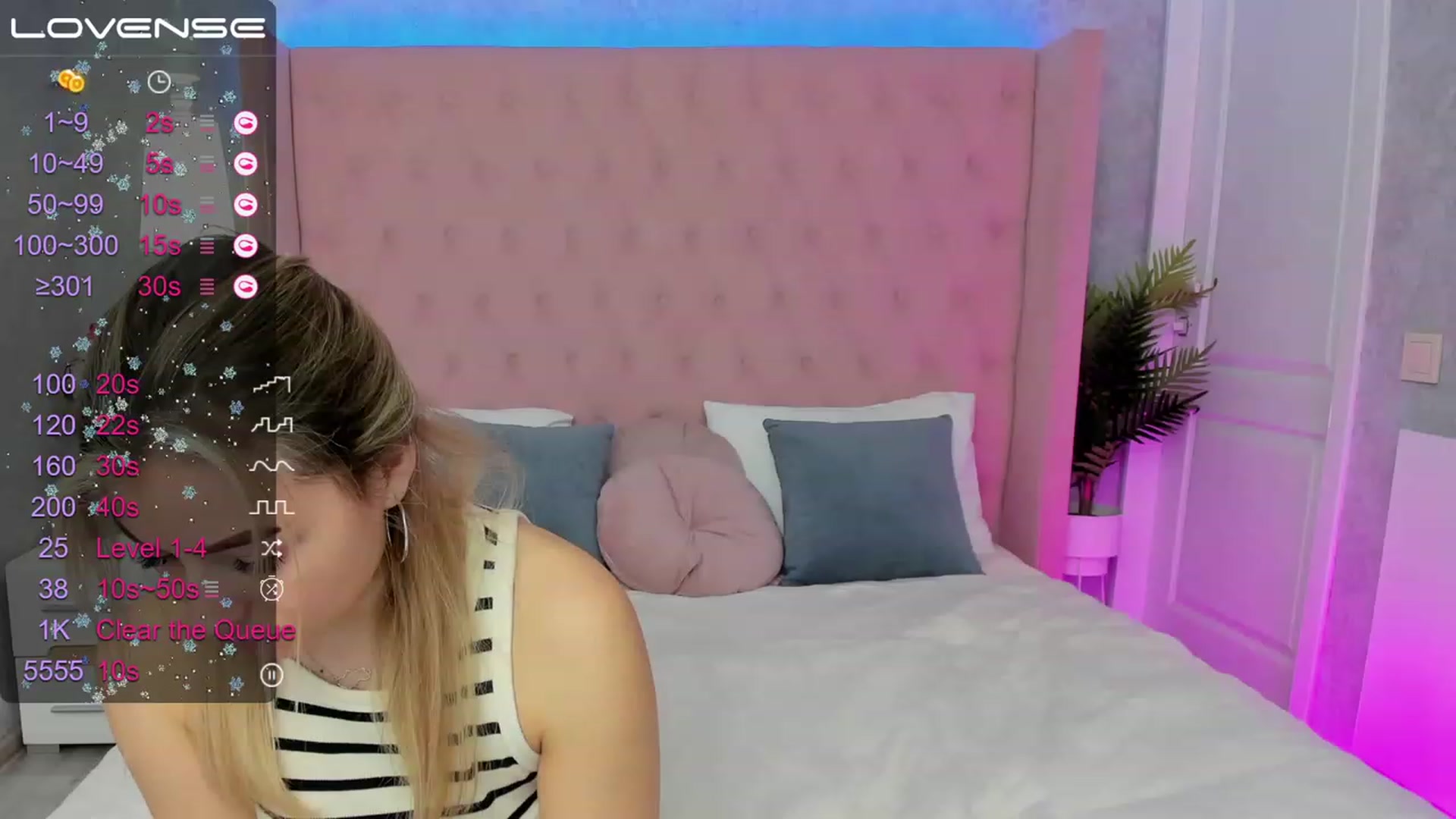 Gallery image thumbnail from SofiBloom's myfreecams stream on, 03/21/2023, 09:56 image 17 of 20