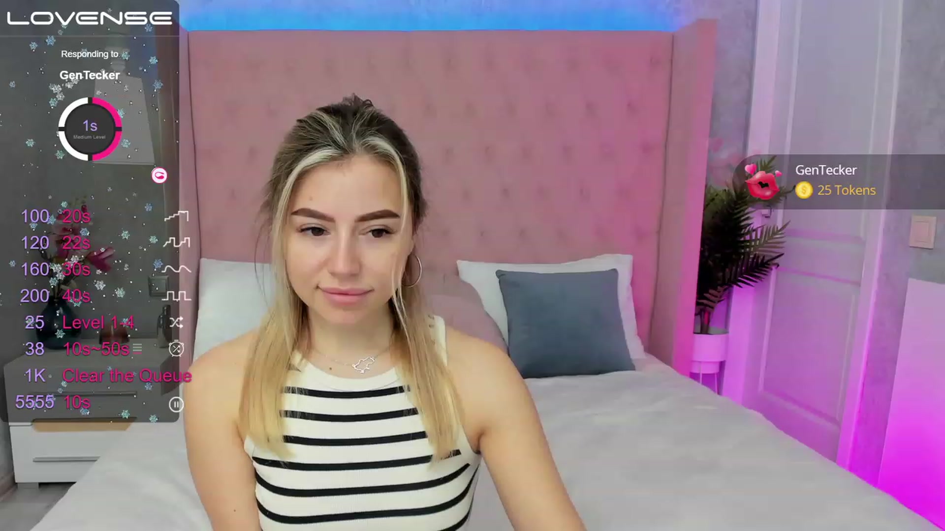 Gallery image thumbnail from SofiBloom's myfreecams stream on, 03/21/2023, 09:56 image 4 of 20