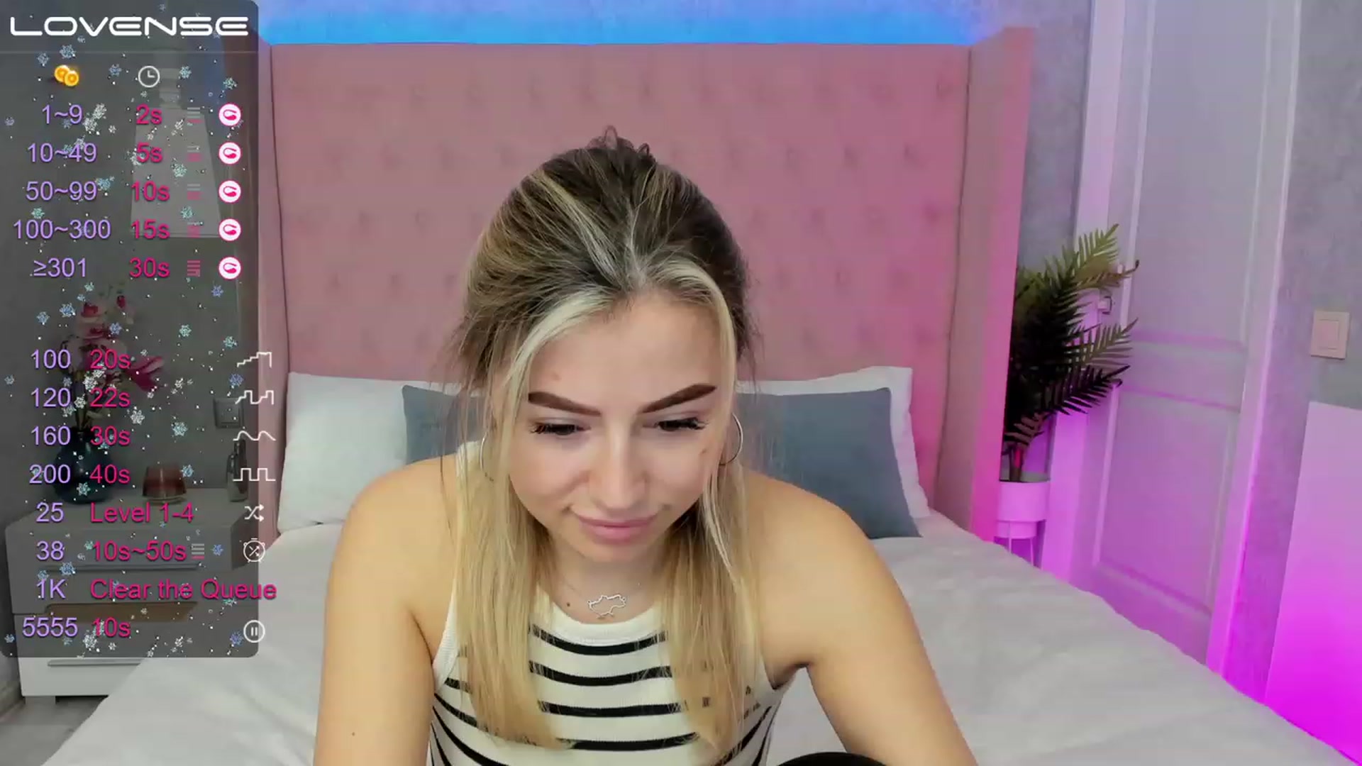 Gallery image thumbnail from SofiBloom's myfreecams stream on, 03/21/2023, 09:56 image 19 of 20