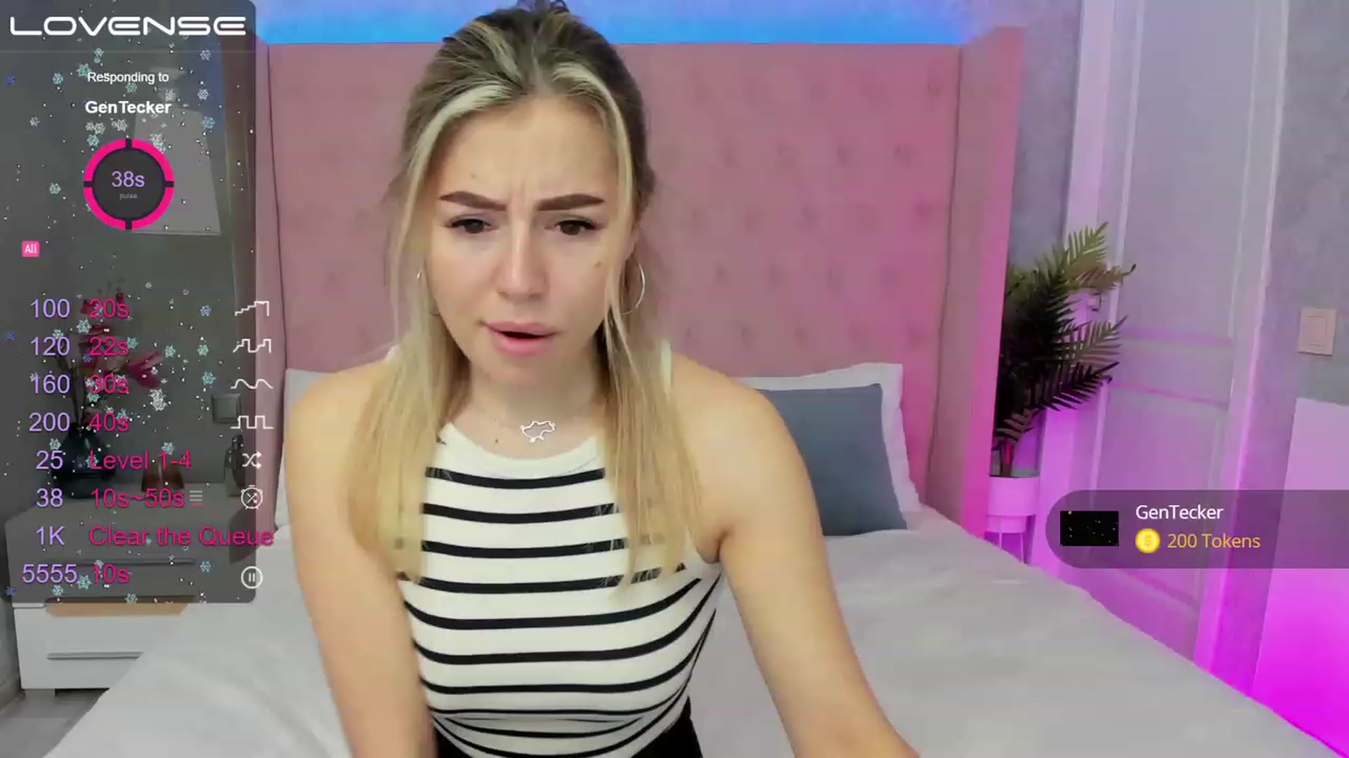 Gallery image thumbnail from SofiBloom's myfreecams stream on, 03/21/2023, 09:56 image 9 of 20