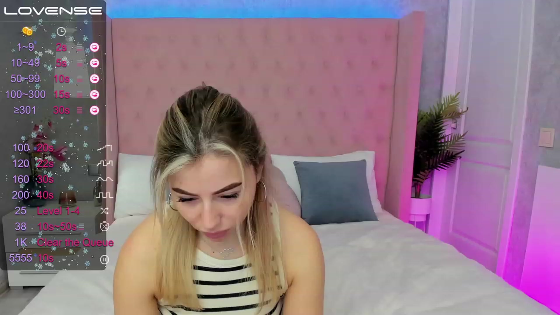 Gallery image thumbnail from SofiBloom's myfreecams stream on, 03/21/2023, 09:56 image 16 of 20