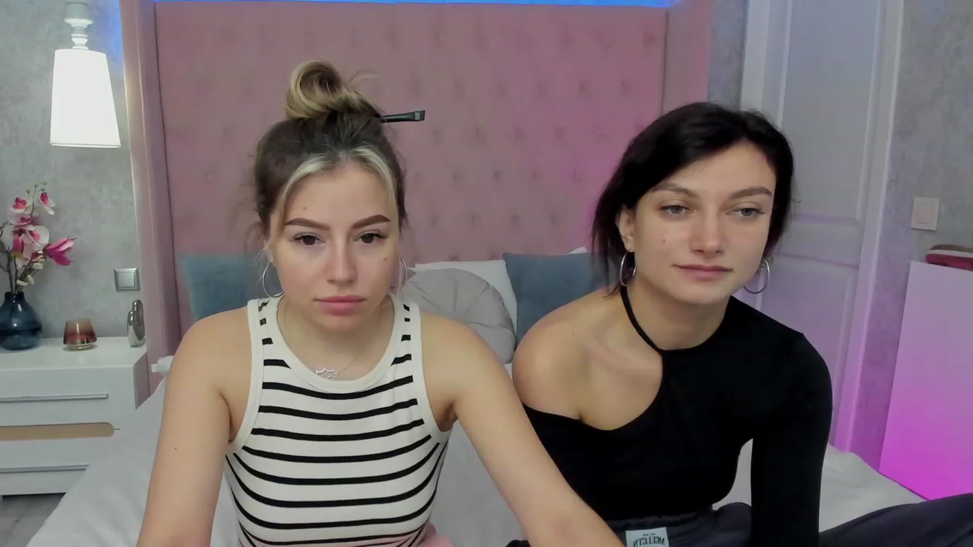 Gallery image thumbnail from SofiBloom's myfreecams stream on, 03/22/2023, 09:47 image 18 of 20