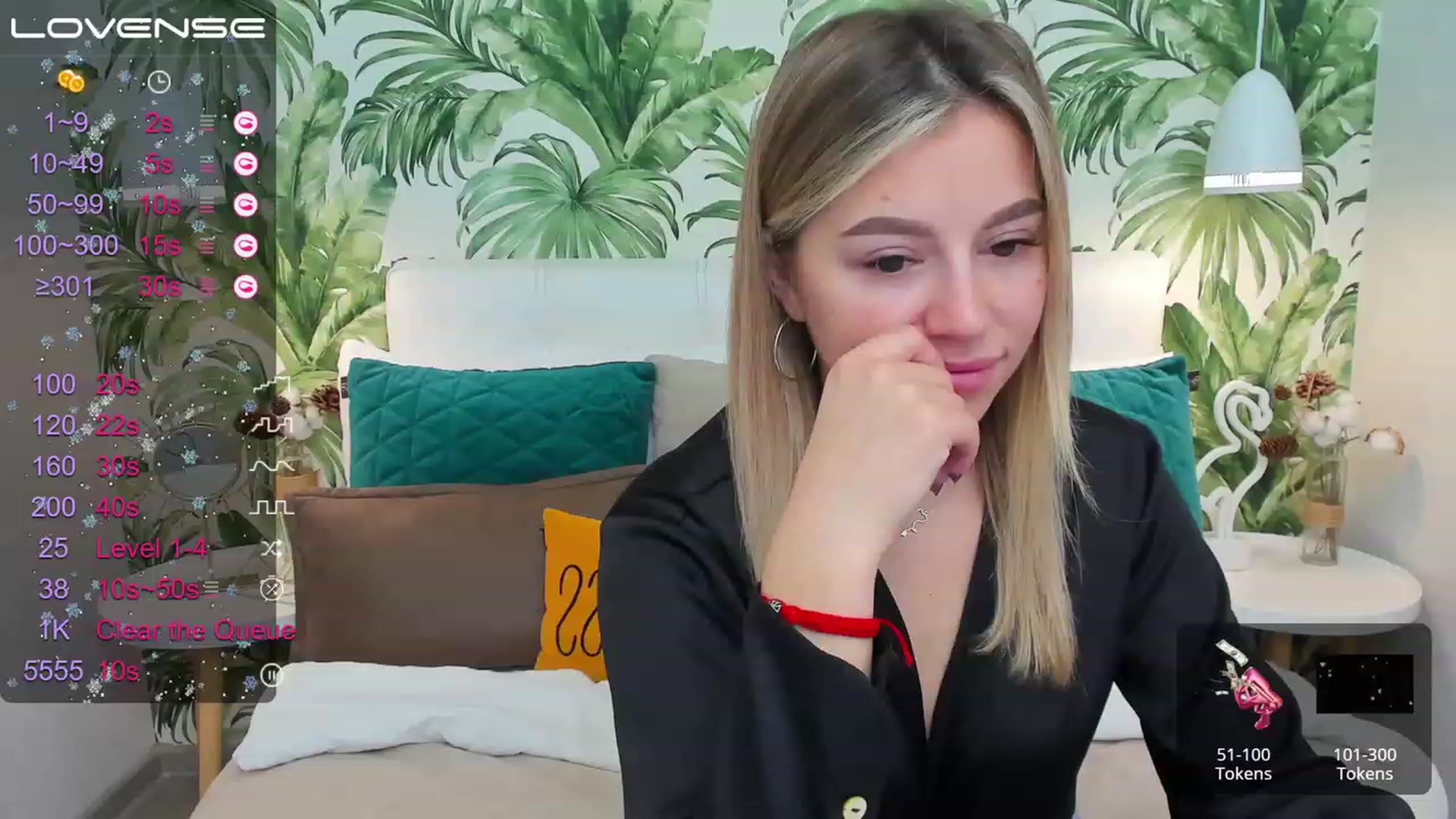 Gallery image thumbnail from SofiBloom's myfreecams stream on, 03/31/2023, 07:22 image 20 of 20