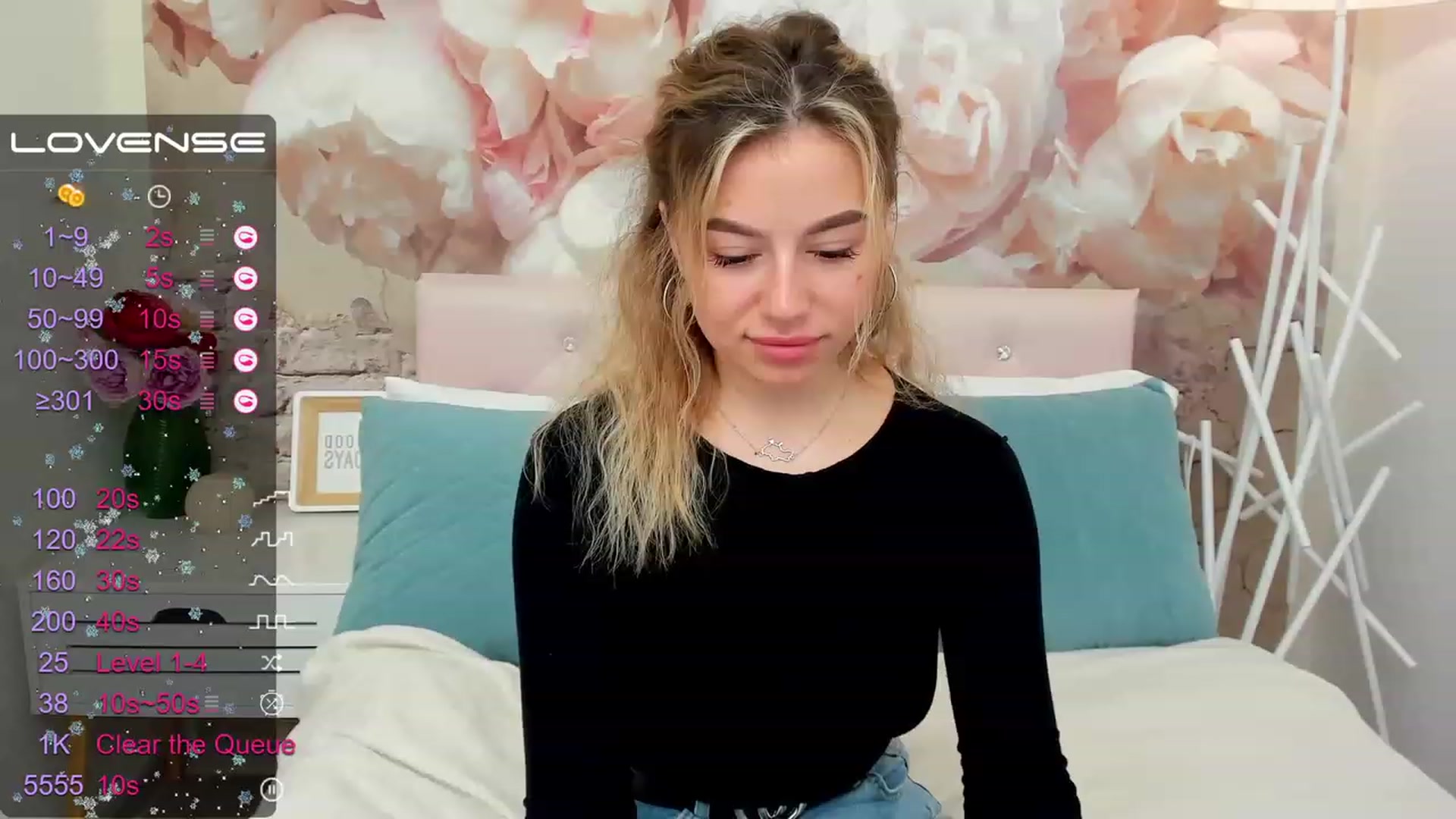 Gallery image thumbnail from SofiBloom's myfreecams stream on, 04/05/2023, 09:44 image 2 of 20