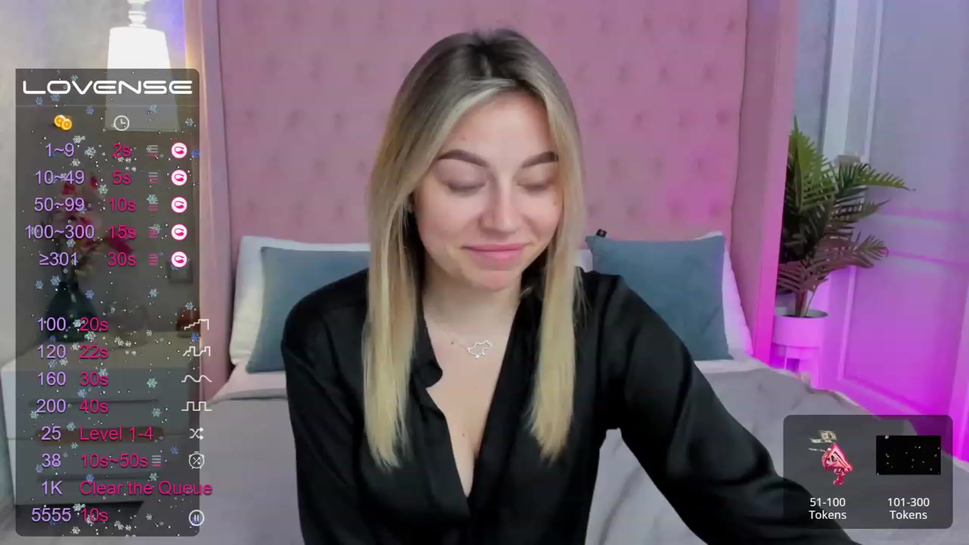 Gallery image thumbnail from SofiBloom's myfreecams stream on, 04/06/2023, 10:07 image 19 of 20