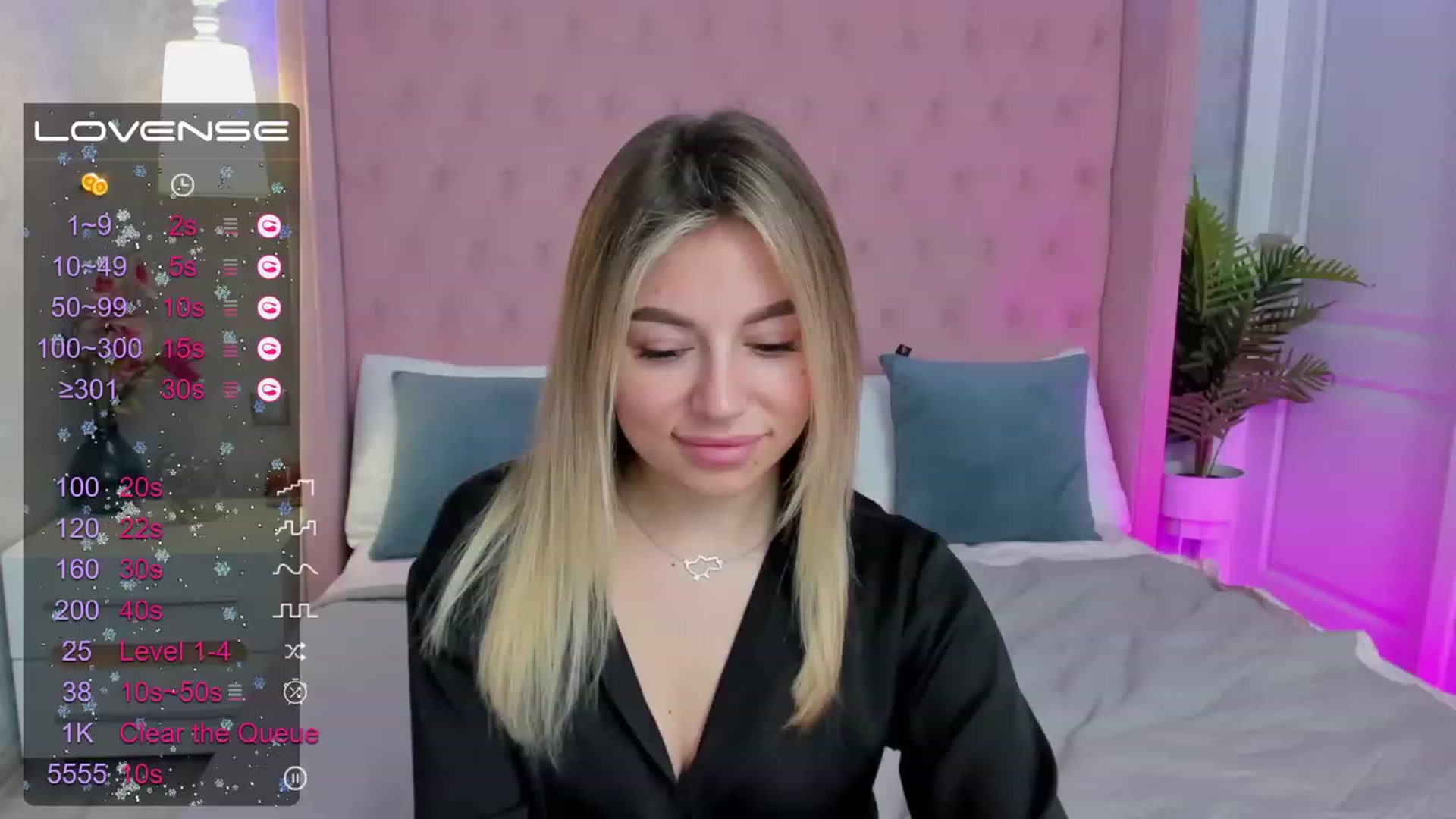 Gallery image thumbnail from SofiBloom's myfreecams stream on, 04/06/2023, 10:07 image 13 of 20