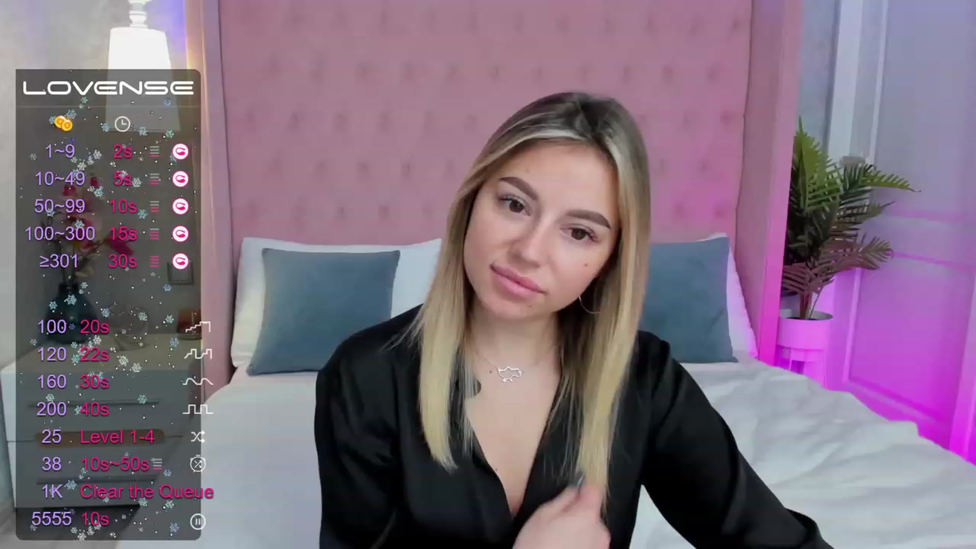 Gallery image thumbnail from SofiBloom's myfreecams stream on, 04/06/2023, 10:07 image 2 of 20