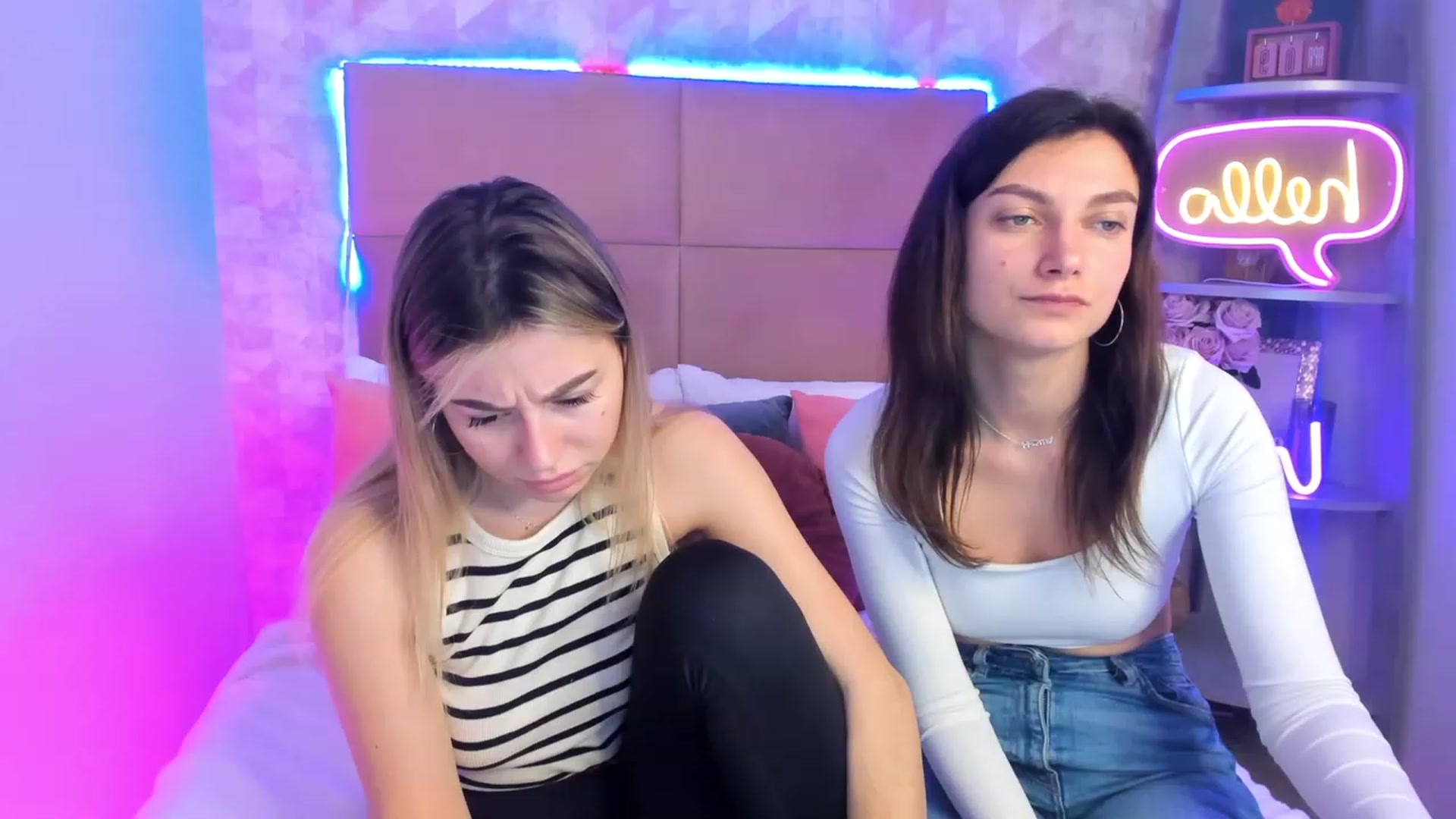 Gallery image thumbnail from SofiBloom's myfreecams stream on, 04/10/2023, 11:33 image 1 of 20