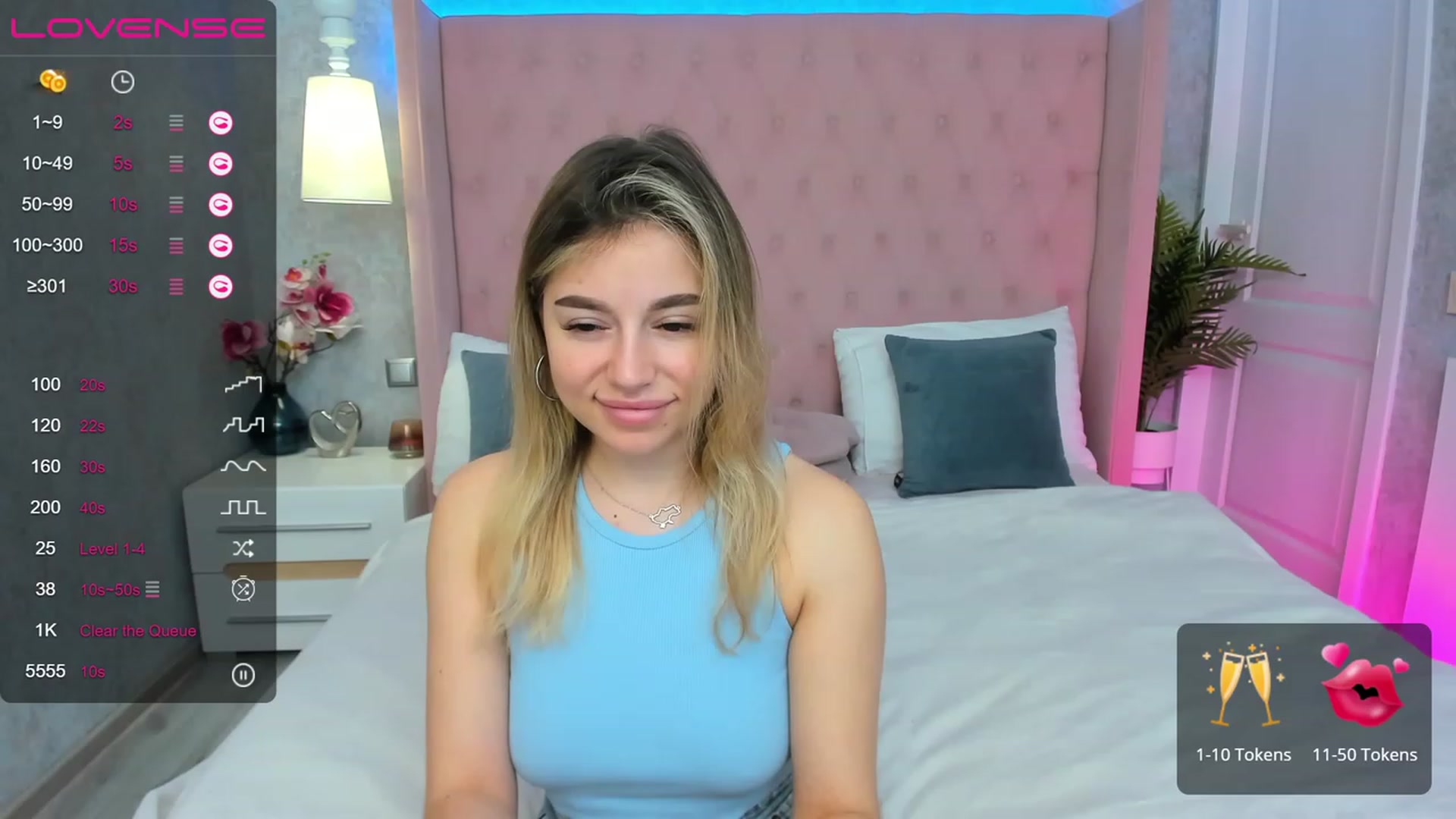 Gallery image thumbnail from SofiBloom's myfreecams stream on, 05/03/2023, 09:40 image 5 of 20