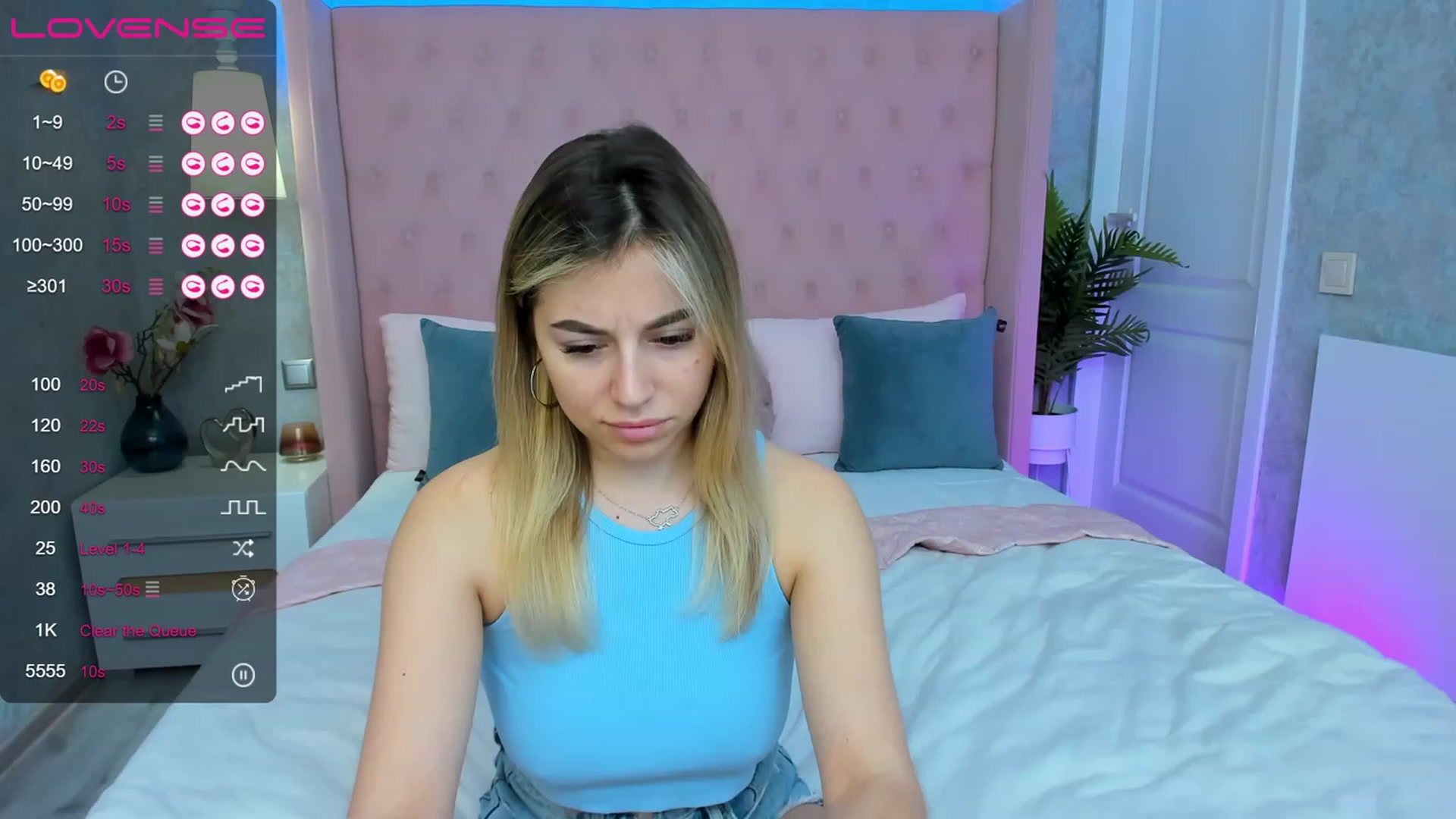 Gallery image thumbnail from SofiBloom's myfreecams stream on, 05/09/2023, 11:32 image 3 of 20