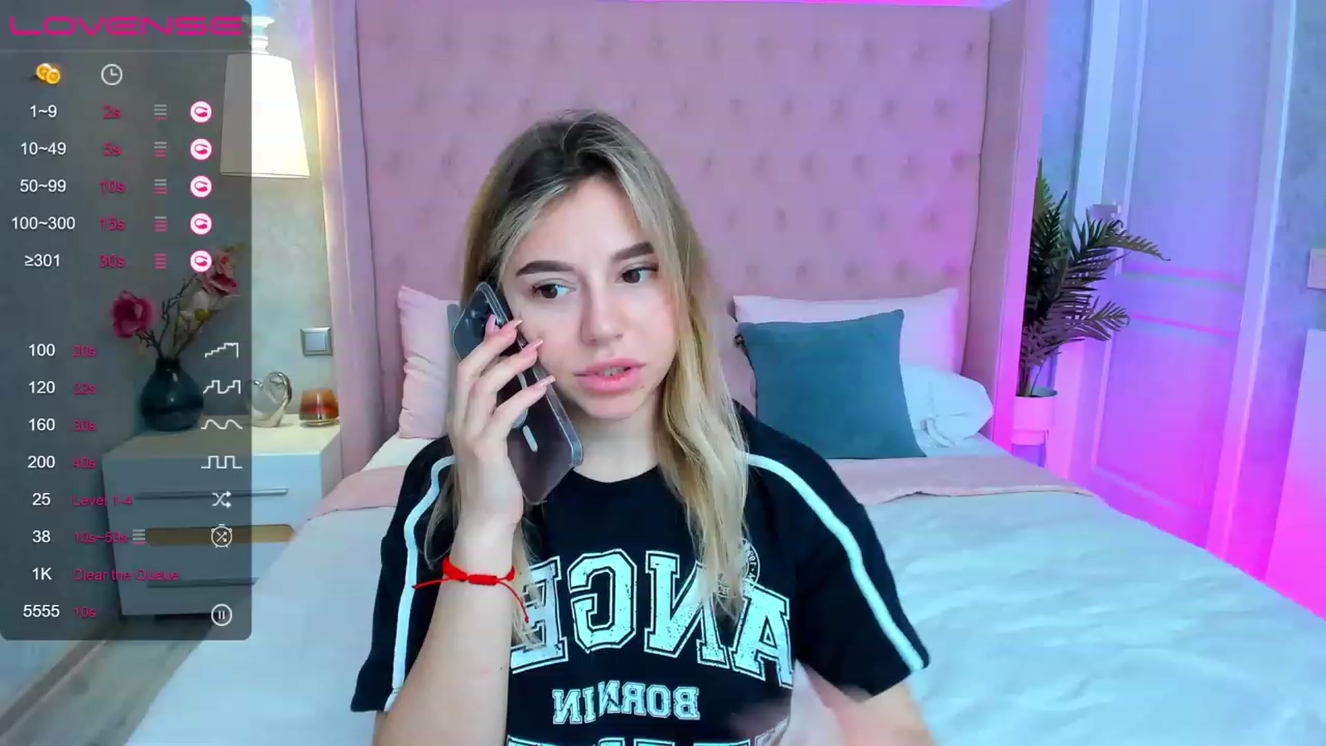 Gallery image thumbnail from SofiBloom's myfreecams stream on, 05/11/2023, 08:25 image 20 of 20