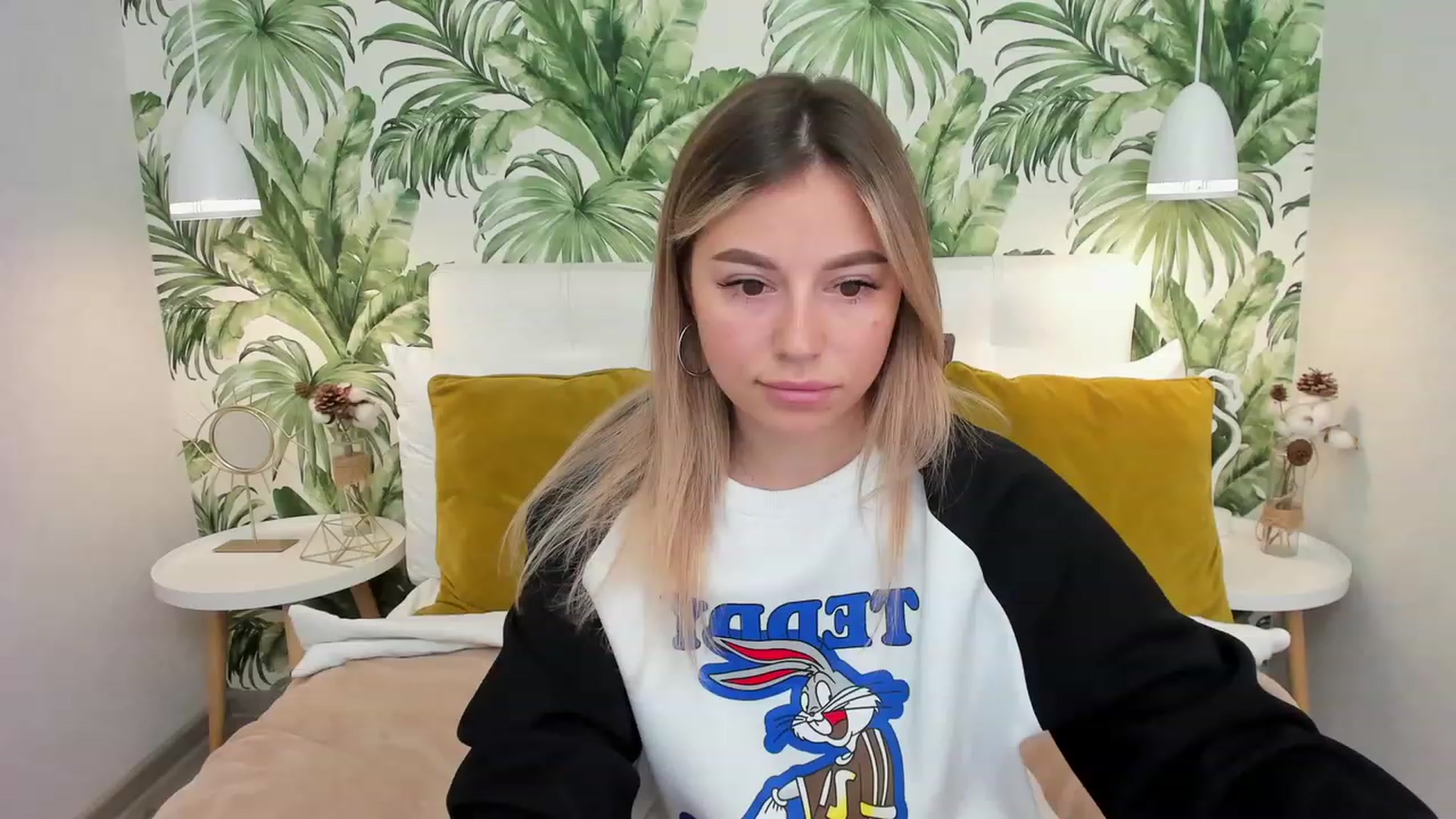 Gallery image thumbnail from SofiBloom's myfreecams stream on, 06/02/2023, 12:00 image 17 of 20