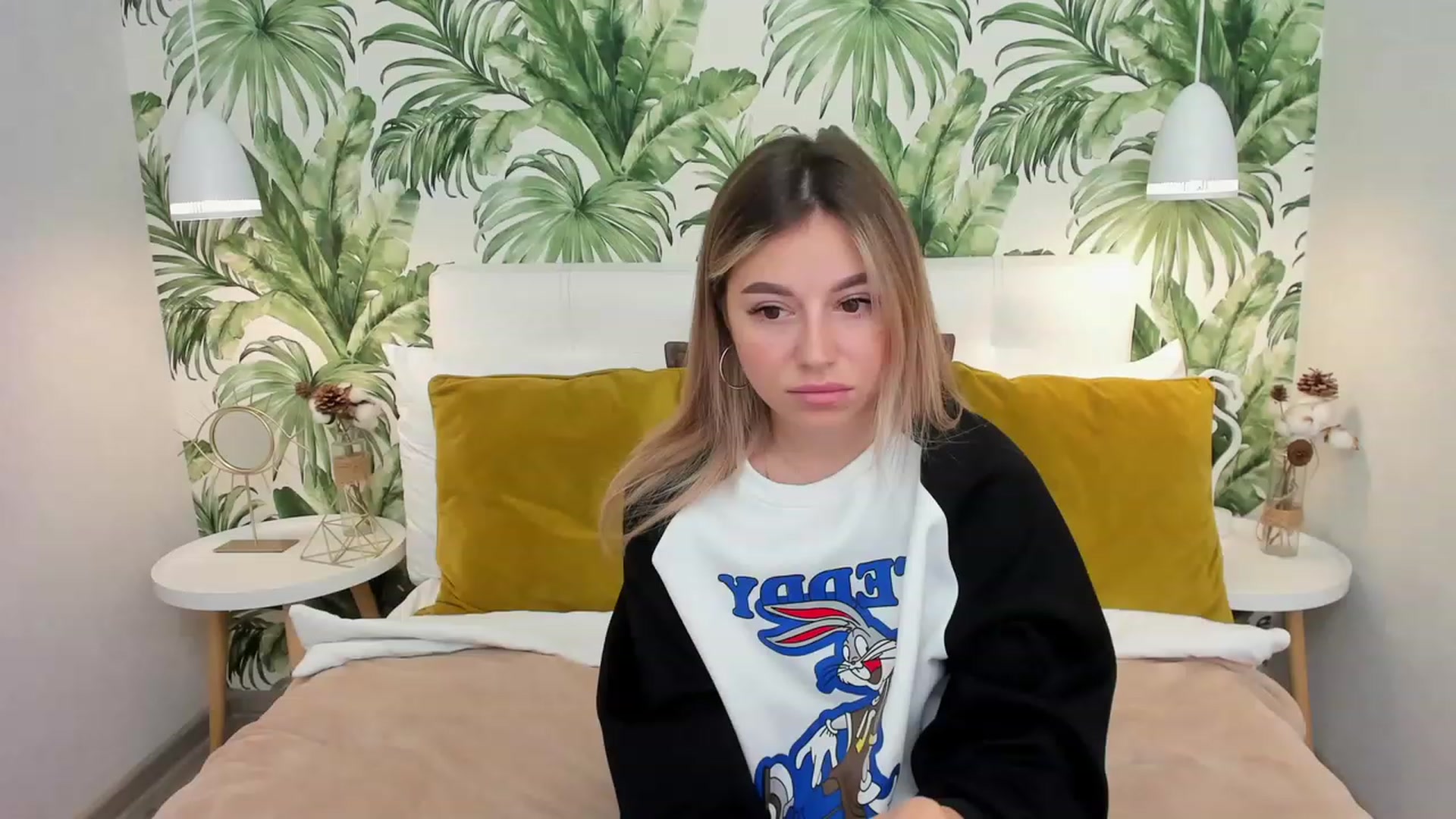 Gallery image thumbnail from SofiBloom's myfreecams stream on, 06/02/2023, 12:00 image 14 of 20