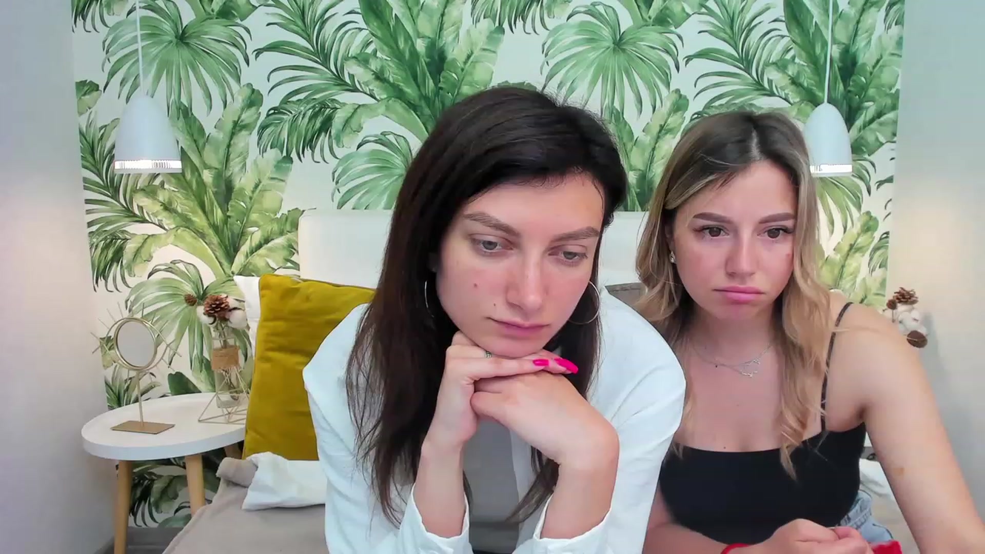 Gallery image thumbnail from SofiBloom's myfreecams stream on, 06/07/2023, 12:00 image 15 of 20