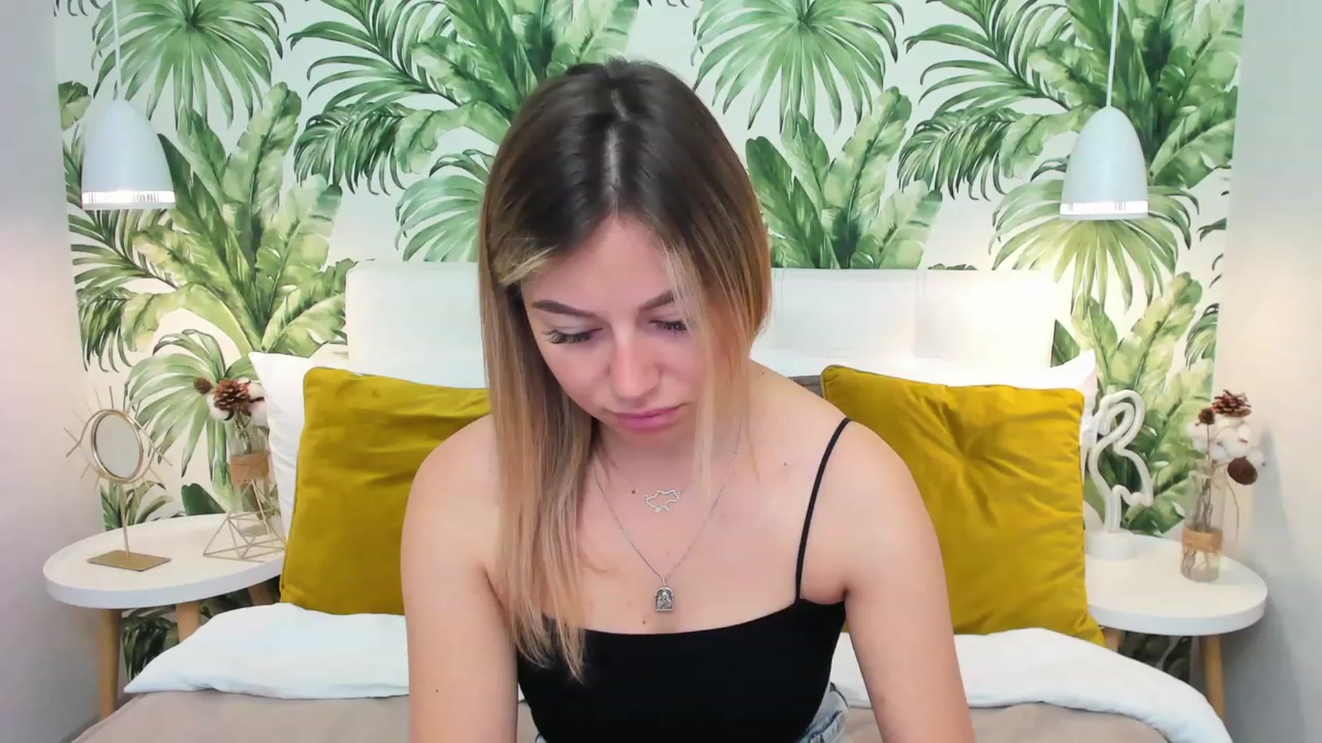 Gallery image thumbnail from SofiBloom's myfreecams stream on, 06/08/2023, 08:05 image 10 of 20
