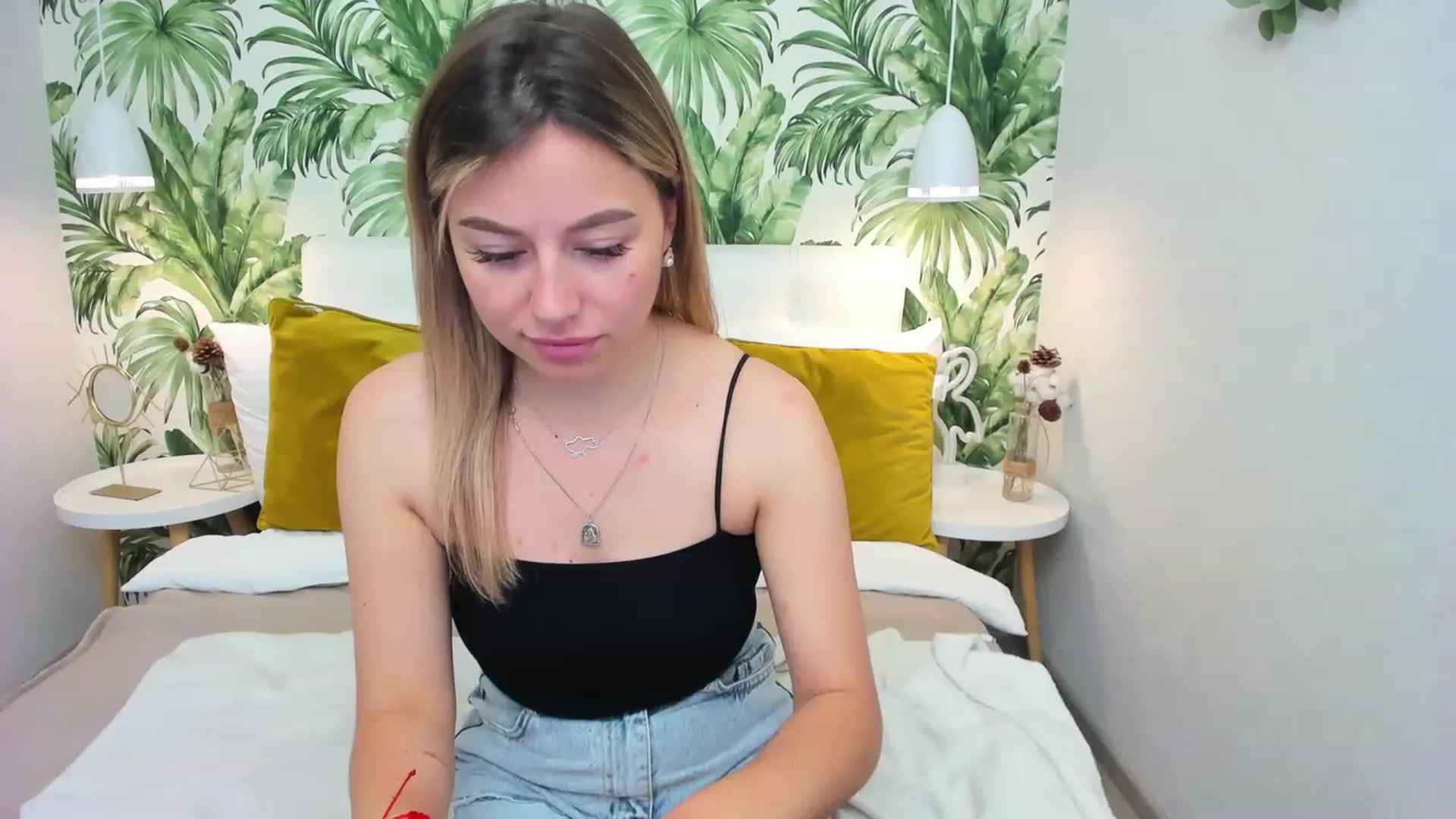 Gallery image thumbnail from SofiBloom's myfreecams stream on, 06/08/2023, 10:51 image 20 of 20