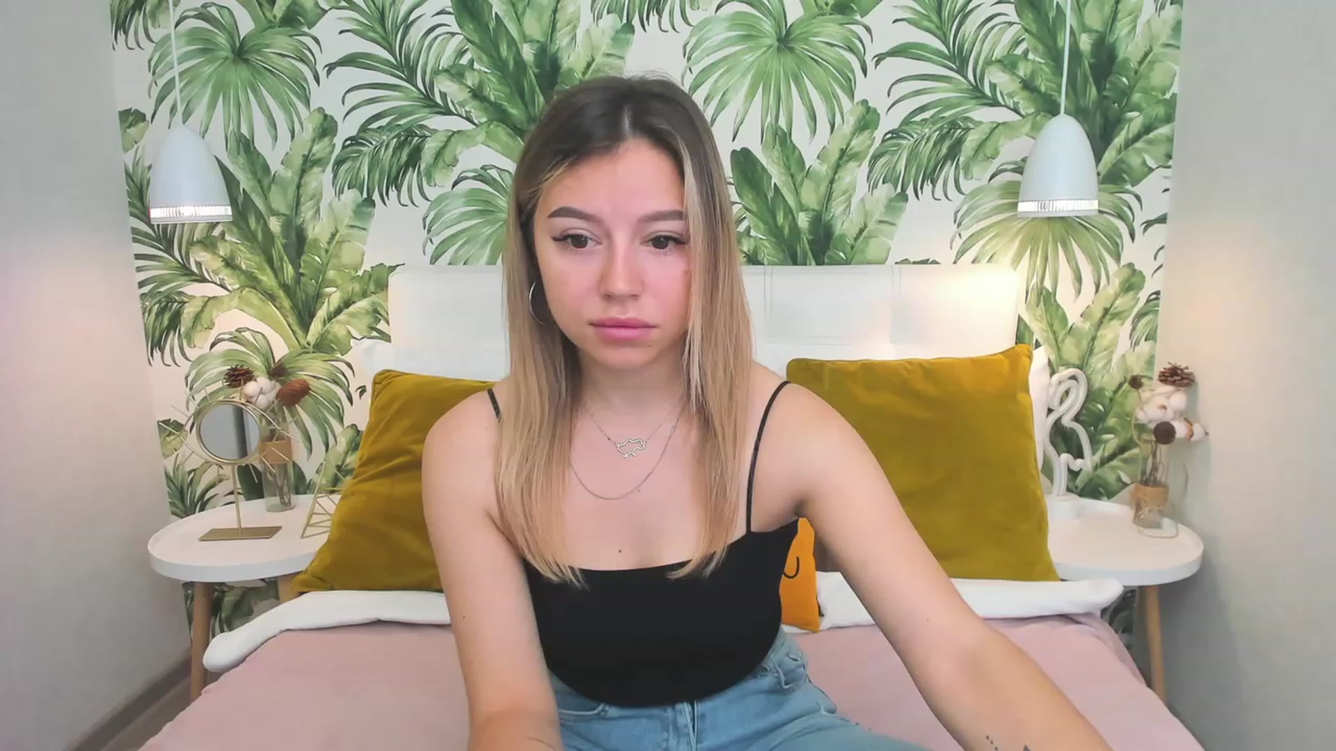 Gallery image thumbnail from SofiBloom's myfreecams stream on, 06/14/2023, 05:41 image 4 of 20