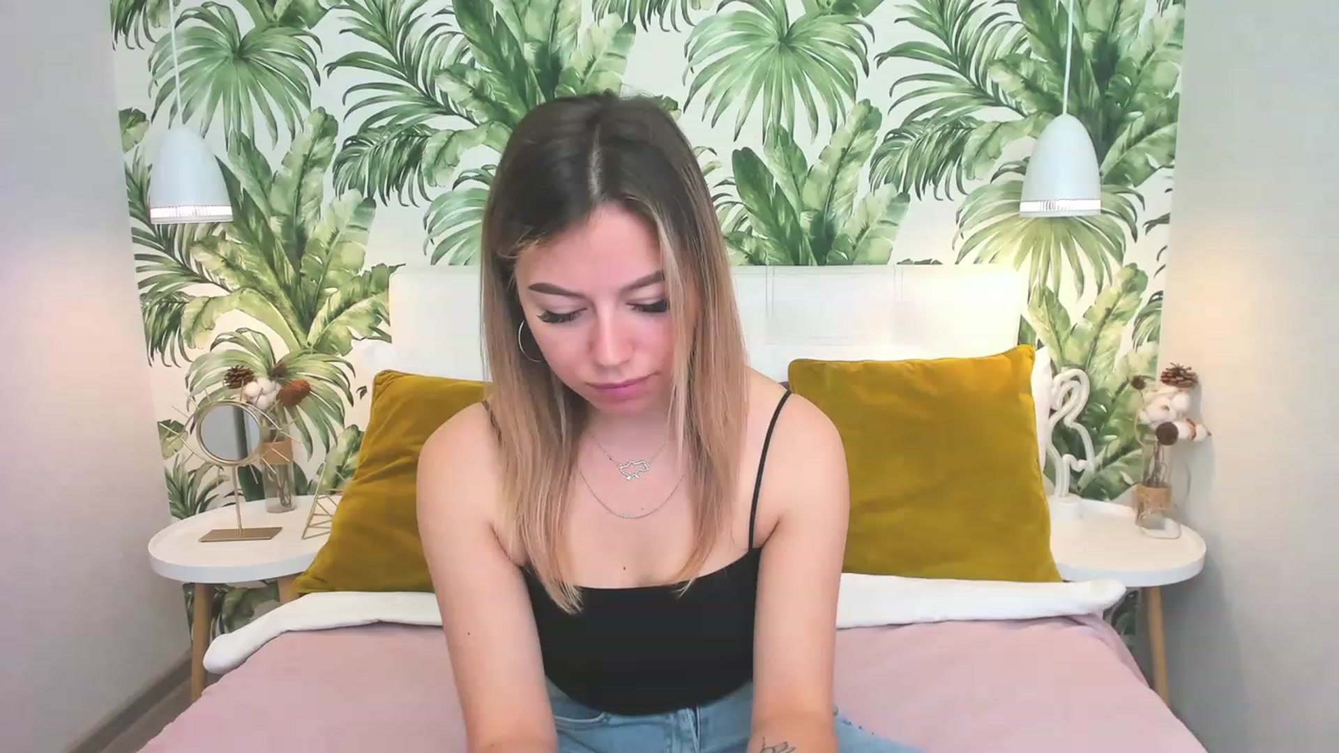 Gallery image thumbnail from SofiBloom's myfreecams stream on, 06/14/2023, 05:41 image 19 of 20
