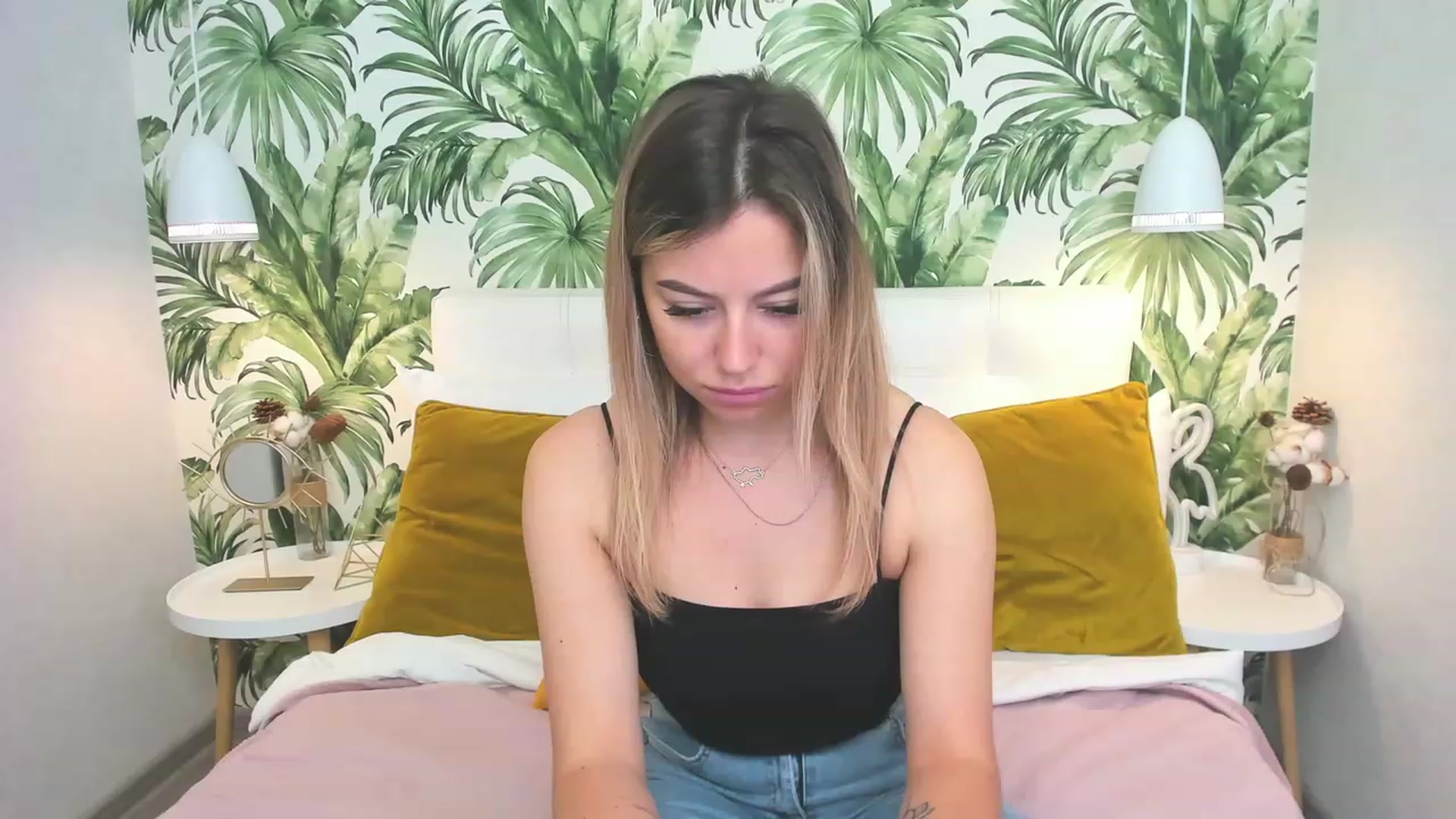 Gallery image thumbnail from SofiBloom's myfreecams stream on, 06/14/2023, 06:47 image 5 of 20