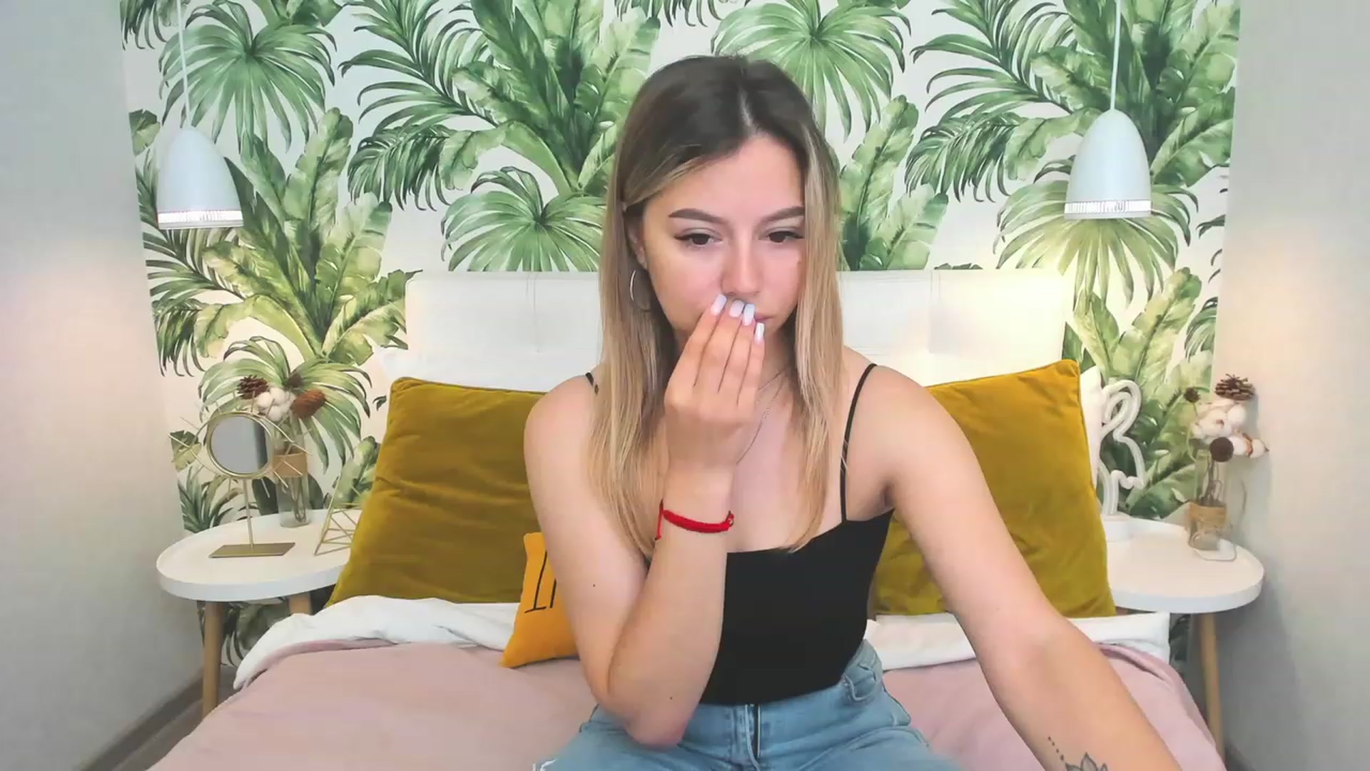 Gallery image thumbnail from SofiBloom's myfreecams stream on, 06/14/2023, 06:47 image 3 of 20