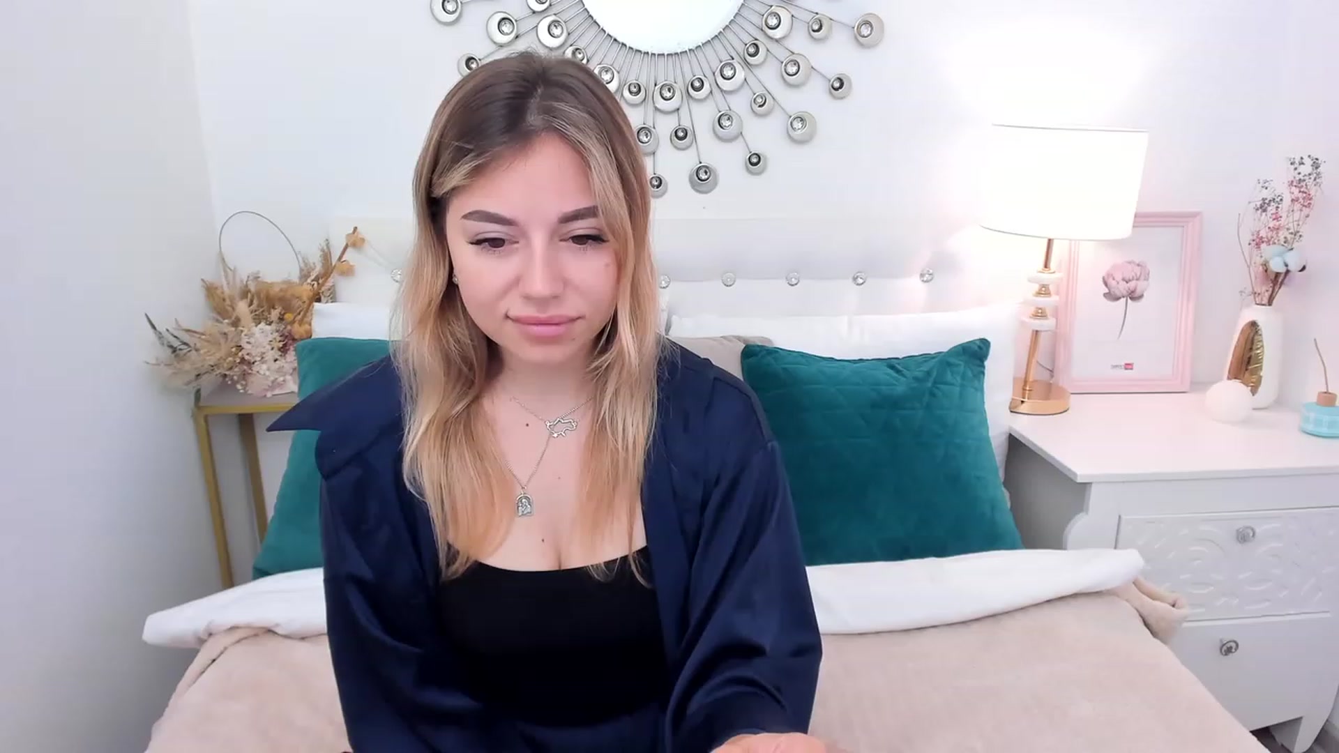 Gallery image thumbnail from SofiBloom's myfreecams stream on, 06/16/2023, 07:29 image 12 of 20