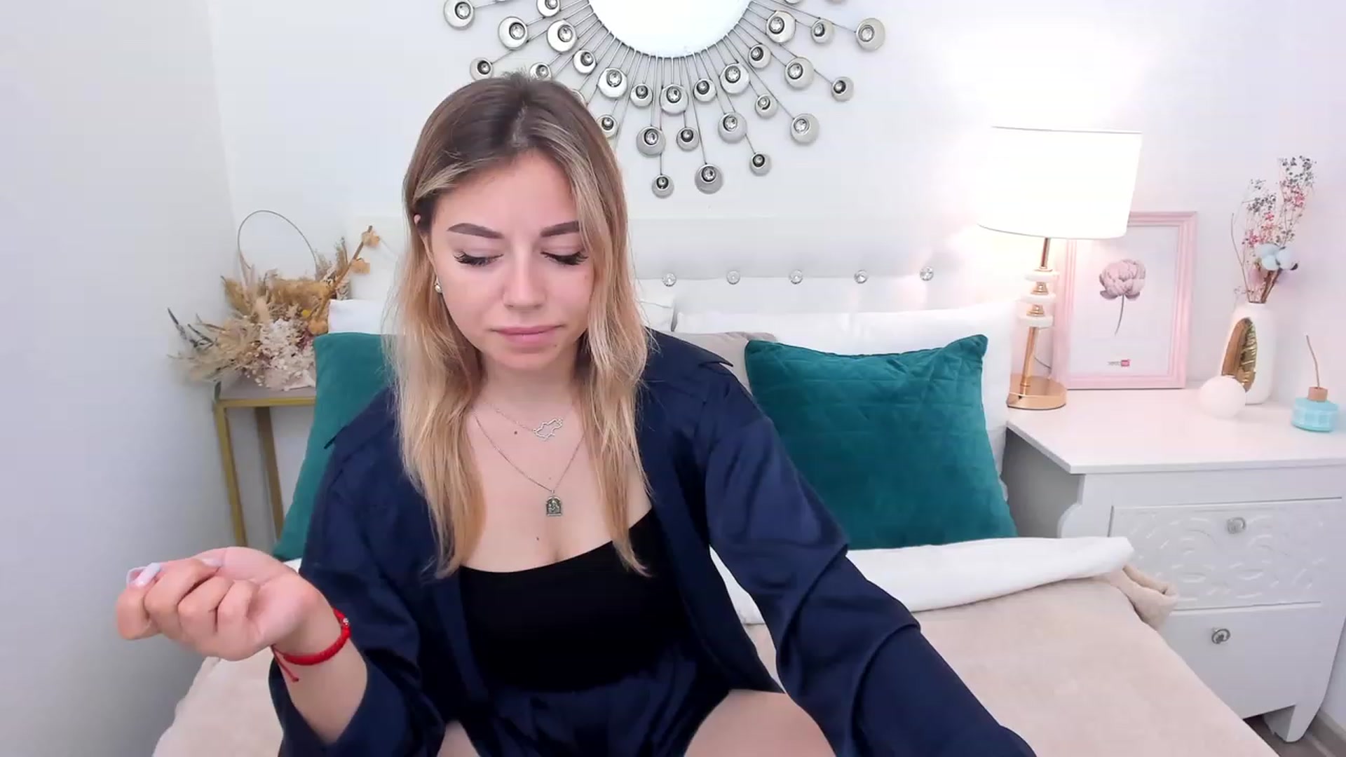 Gallery image thumbnail from SofiBloom's myfreecams stream on, 06/16/2023, 07:29 image 4 of 20