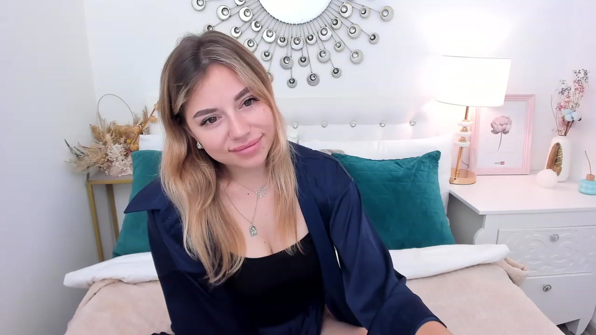 Gallery image thumbnail from SofiBloom's myfreecams stream on, 06/16/2023, 07:29 image 11 of 20