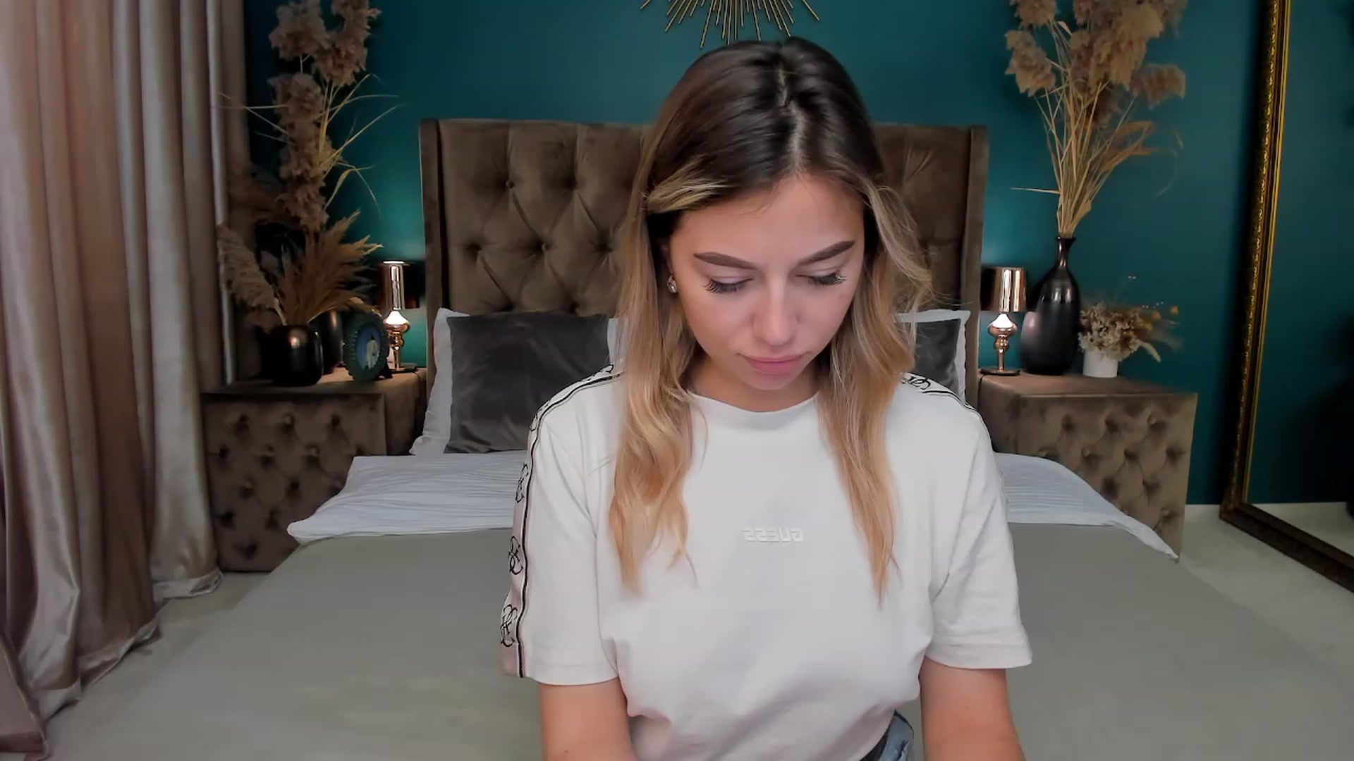 Gallery image thumbnail from SofiBloom's myfreecams stream on, 06/25/2023, 11:53 image 5 of 20