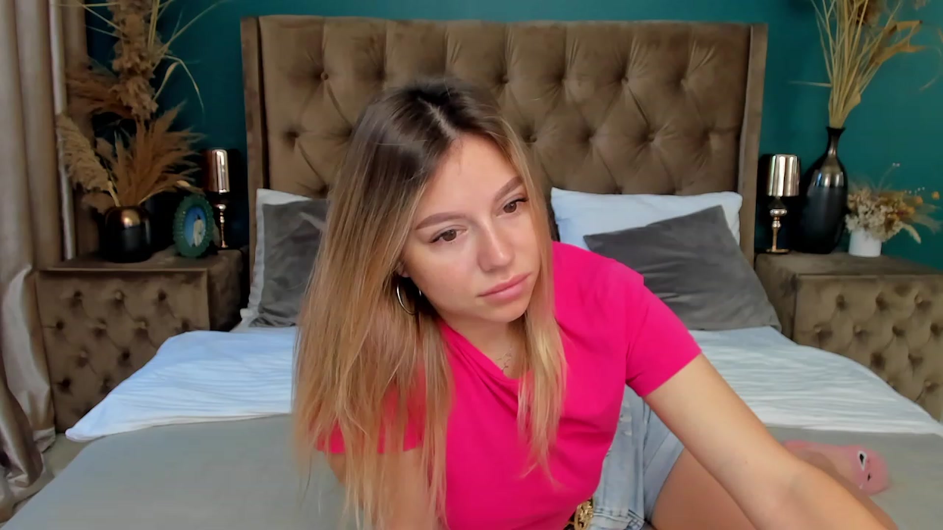 Gallery image thumbnail from SofiBloom's myfreecams stream on, 06/27/2023, 05:36 image 8 of 20