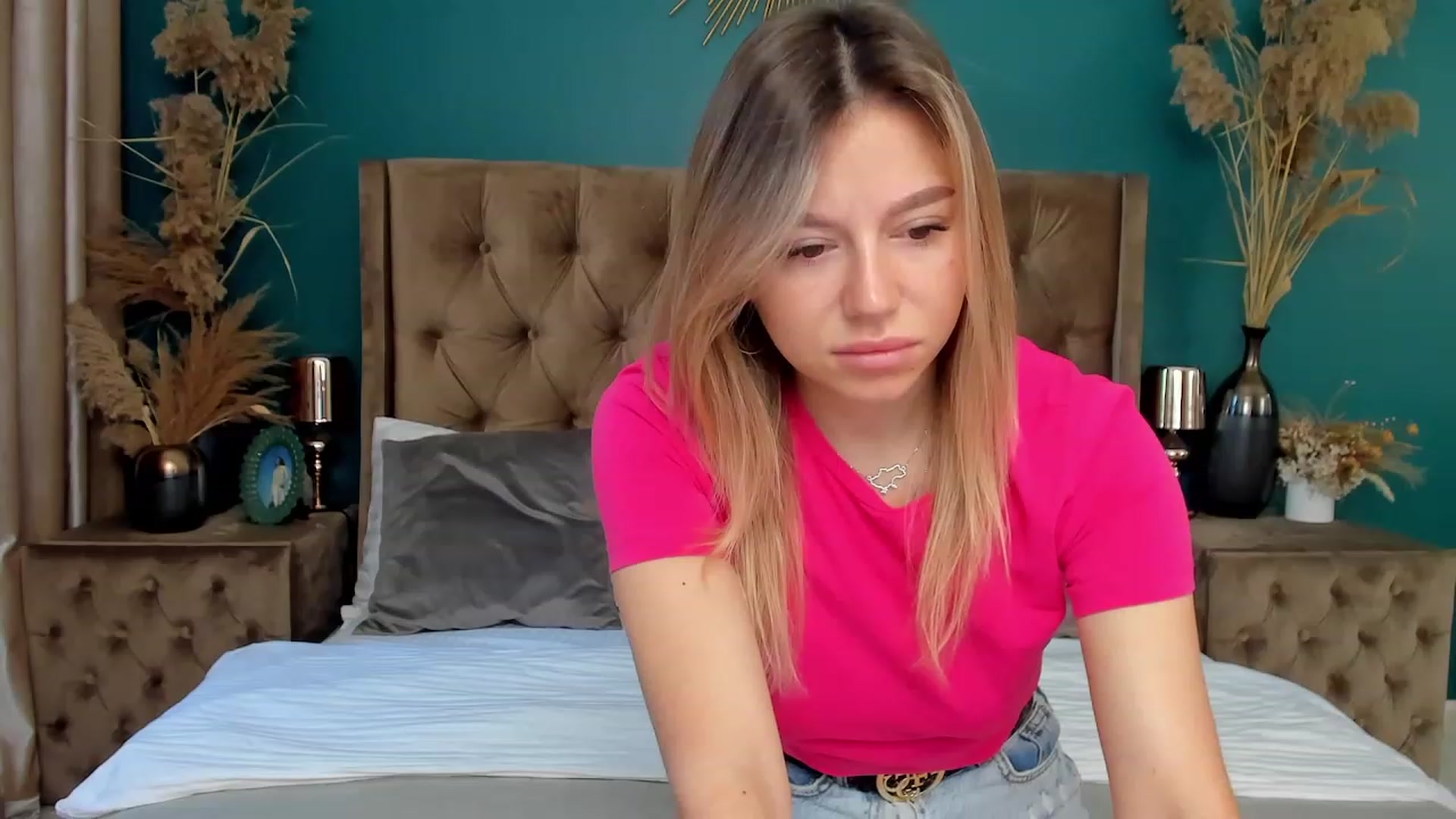 Gallery image thumbnail from SofiBloom's myfreecams stream on, 06/27/2023, 05:36 image 5 of 20