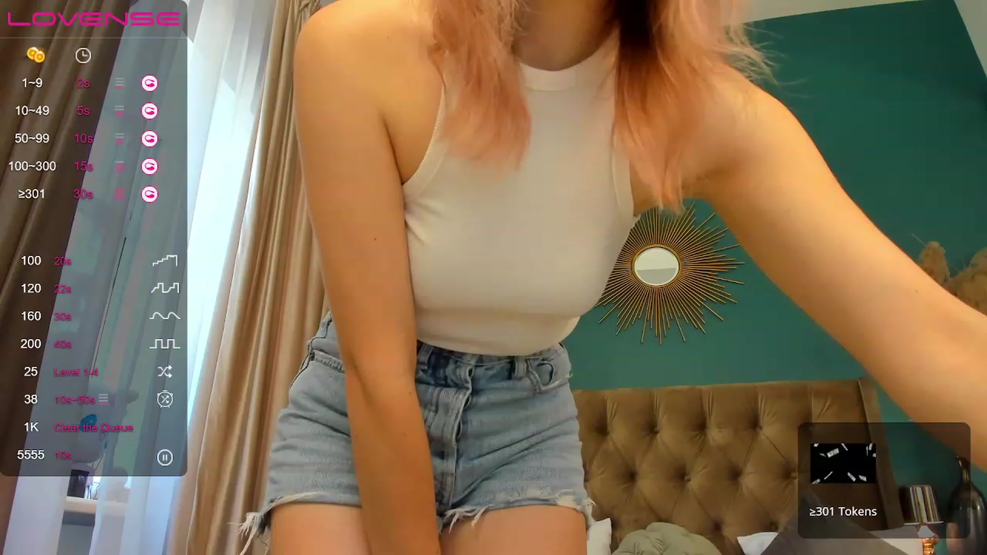 Gallery image thumbnail from SofiBloom's myfreecams stream on, 07/09/2023, 08:00 image 15 of 20