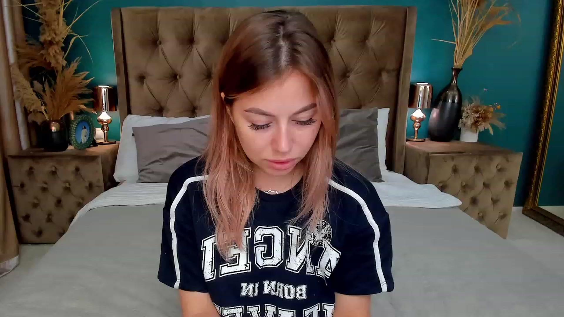 Gallery image thumbnail from SofiBloom's myfreecams stream on, 07/11/2023, 08:01 image 9 of 20