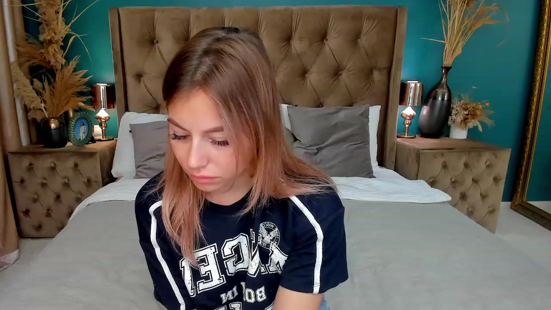 Gallery image thumbnail from SofiBloom's myfreecams stream on, 07/11/2023, 08:01 image 1 of 20