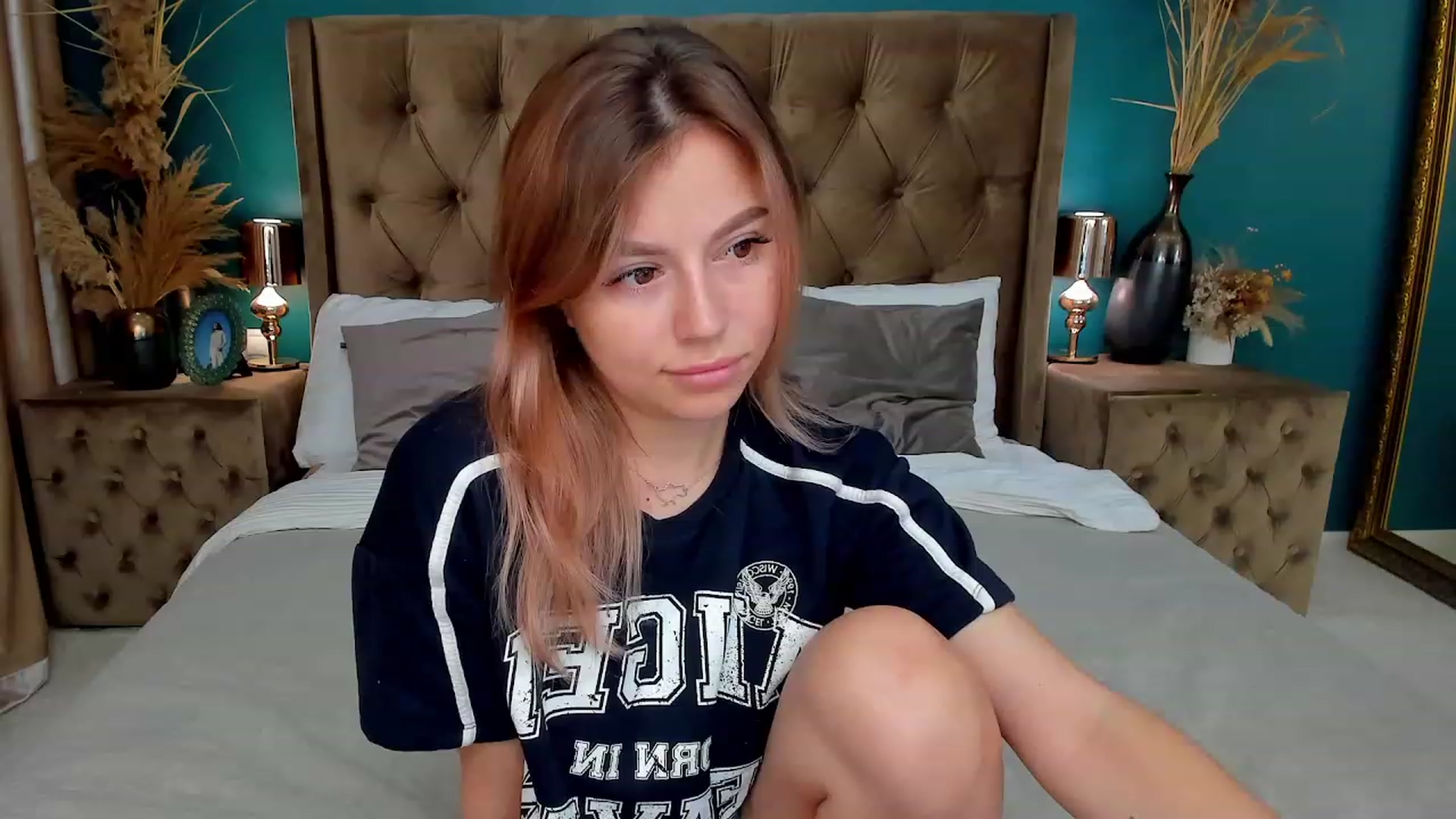 Gallery image thumbnail from SofiBloom's myfreecams stream on, 07/11/2023, 09:05 image 5 of 20