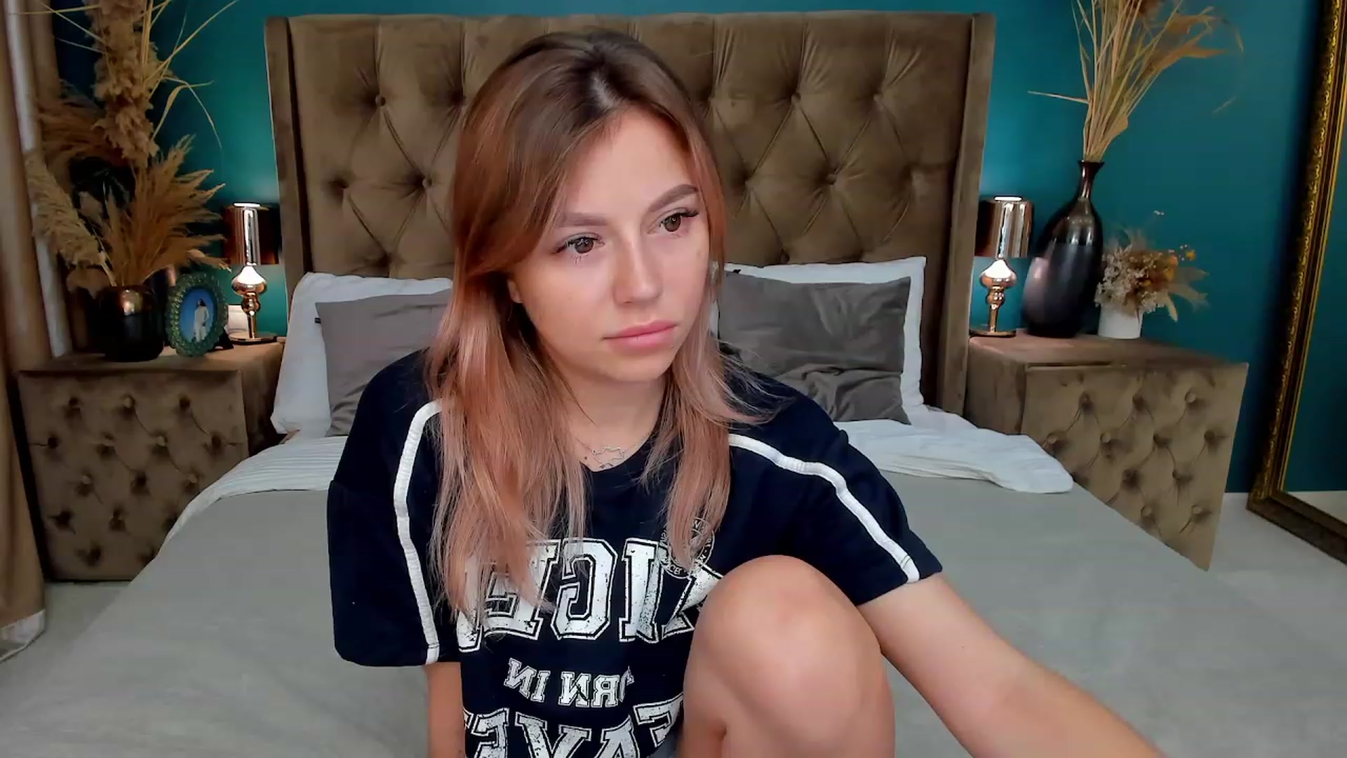 Gallery image thumbnail from SofiBloom's myfreecams stream on, 07/11/2023, 09:05 image 4 of 20