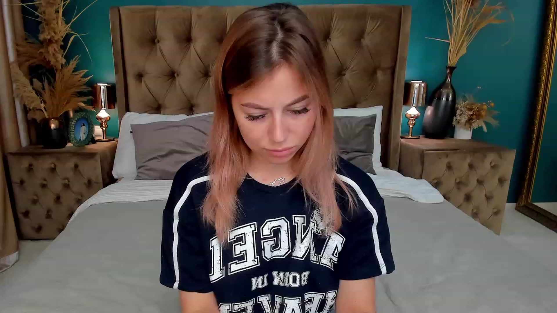 Gallery image thumbnail from SofiBloom's myfreecams stream on, 07/11/2023, 10:16 image 2 of 20