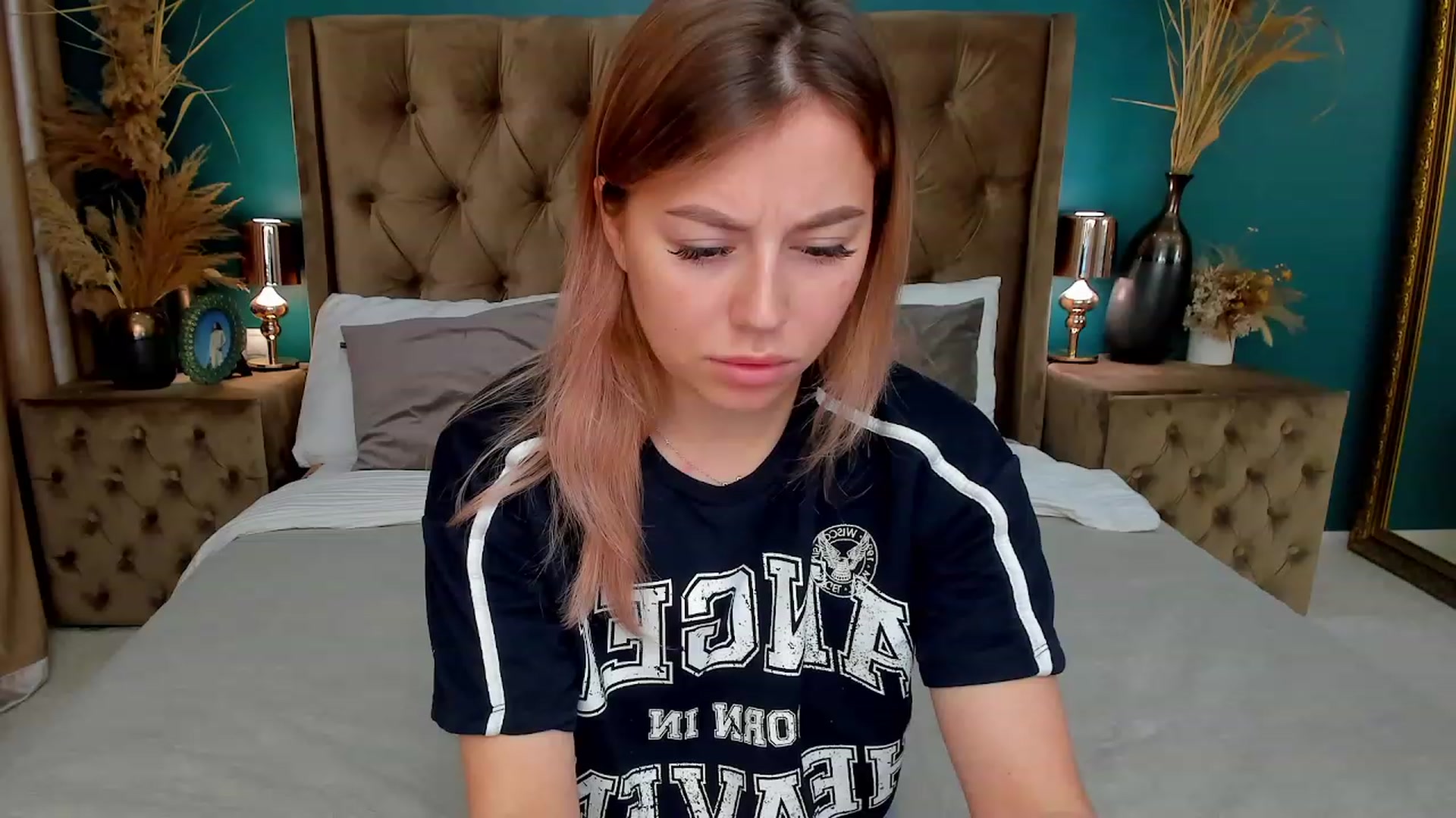 Gallery image thumbnail from SofiBloom's myfreecams stream on, 07/11/2023, 10:16 image 14 of 20